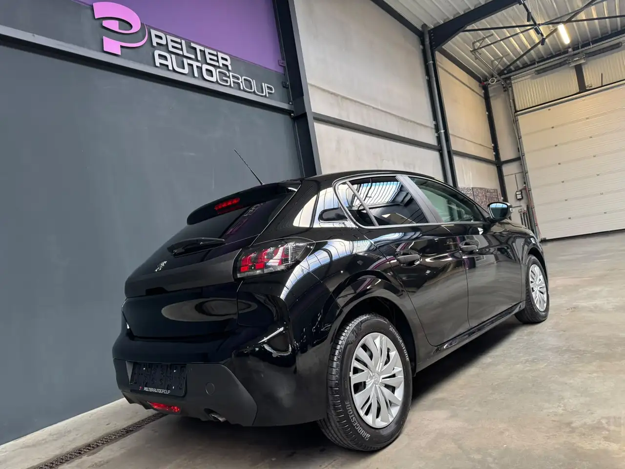 Peugeot 208 1.2i 1ste eig. Navigatie, миниатюра 4