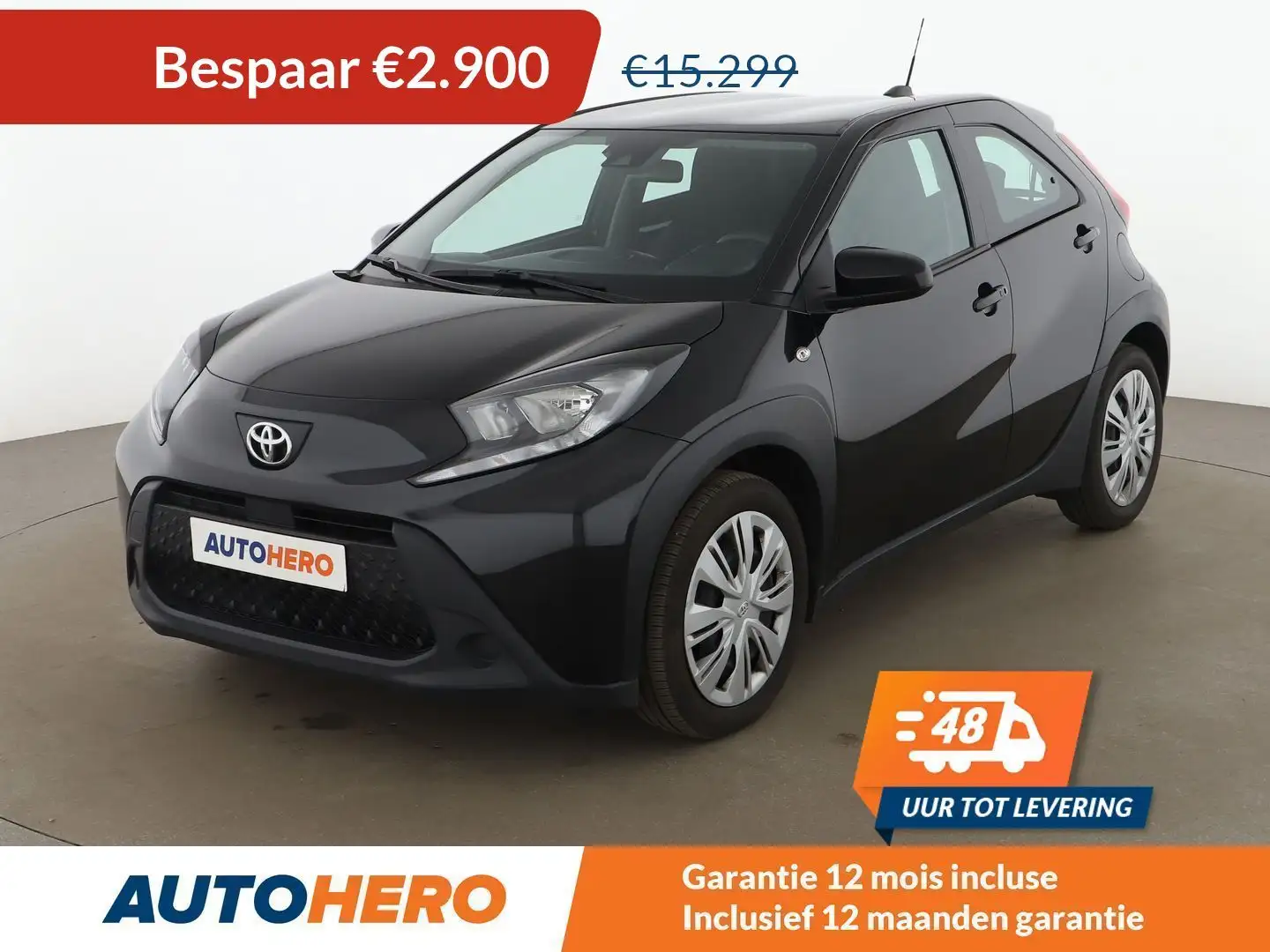 Toyota Aygo X 1.0 Chic Noir - 1
