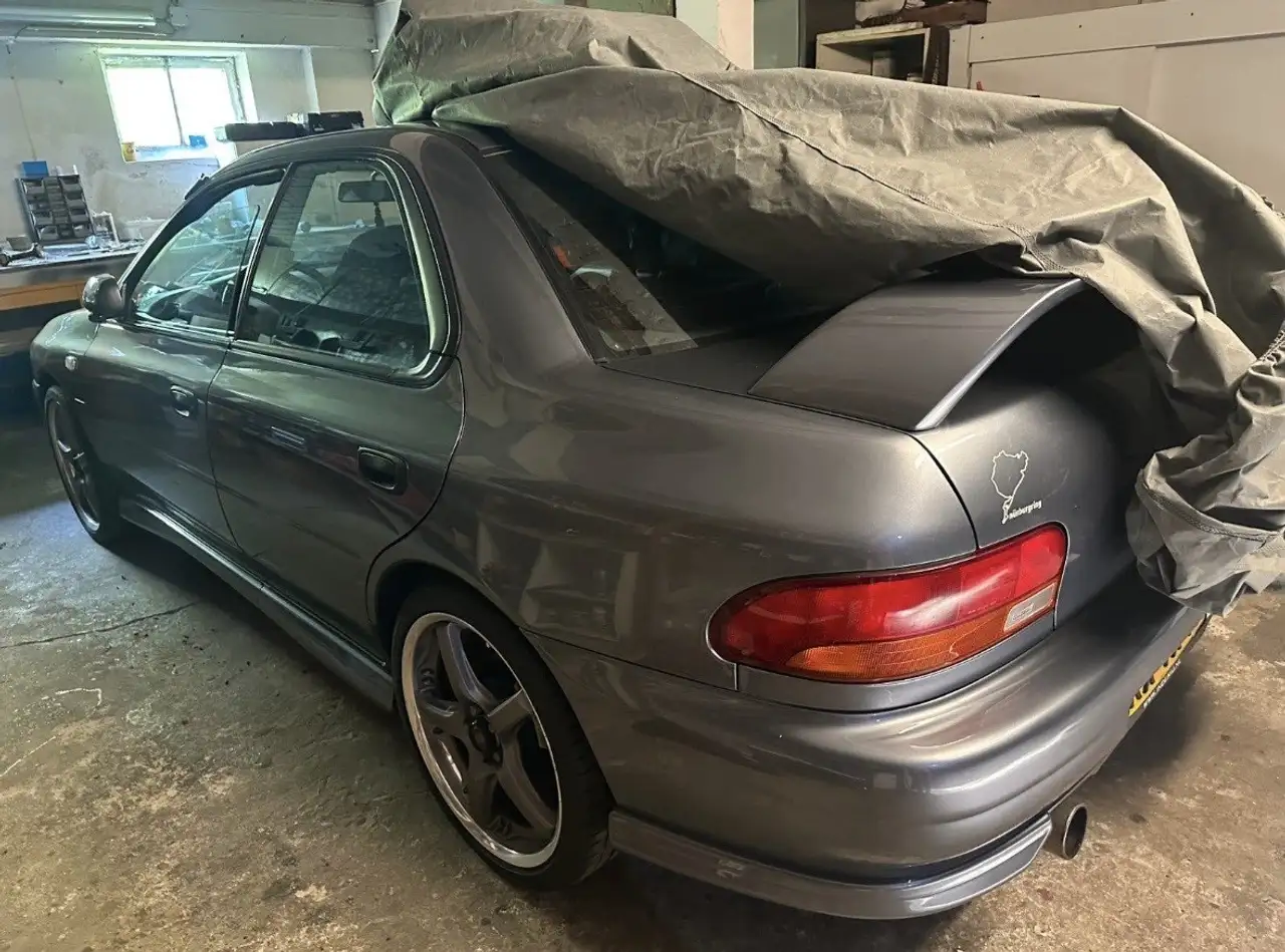 Subaru Impreza 2.0 4WD GT, foto 4