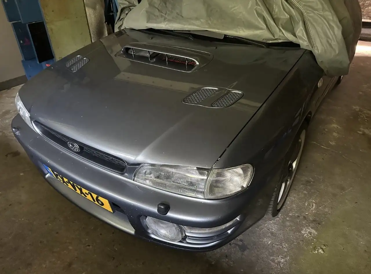 Subaru Impreza 2.0 4WD GT, foto 3