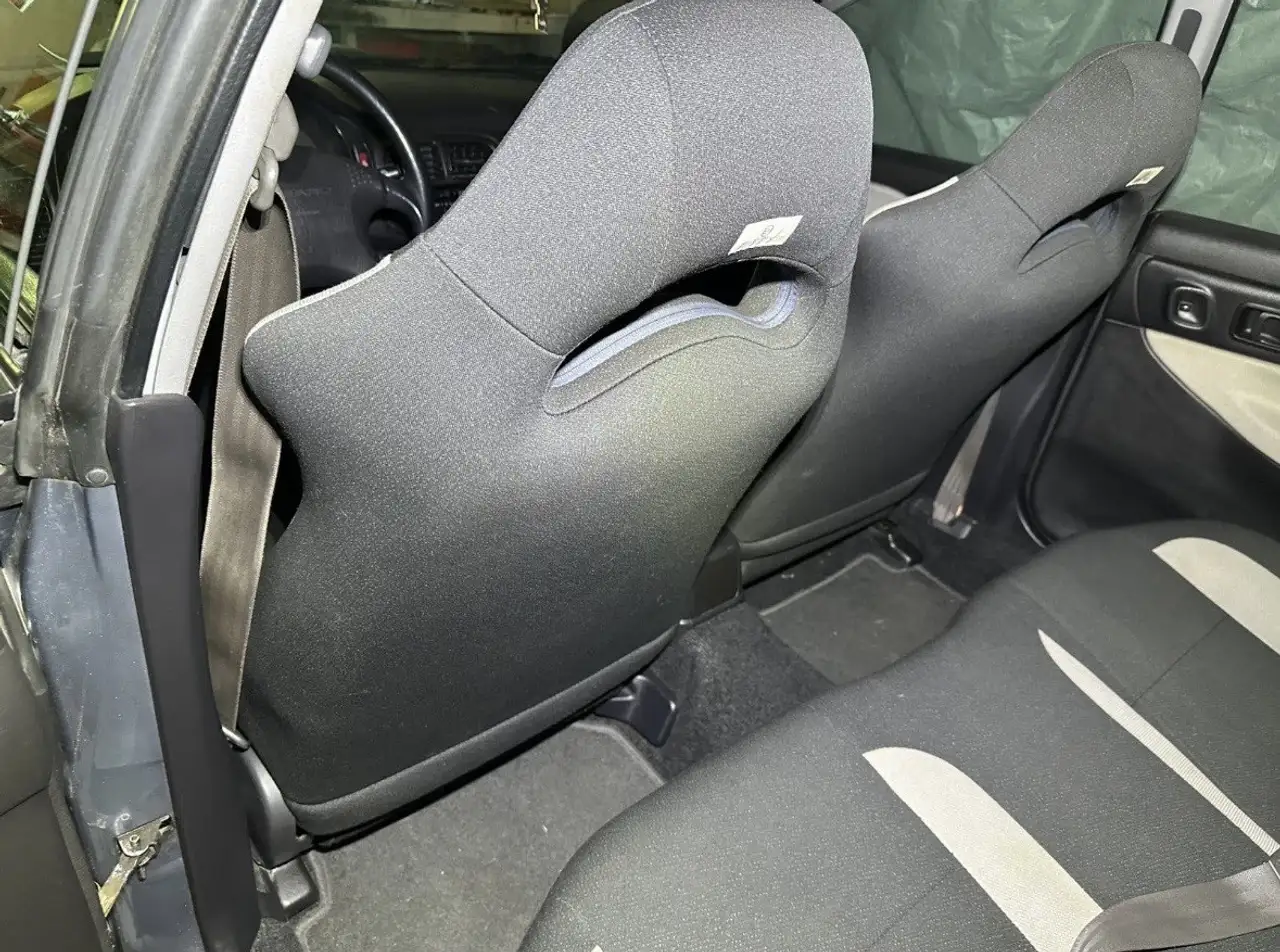 Subaru Impreza 2.0 4WD GT, foto 9