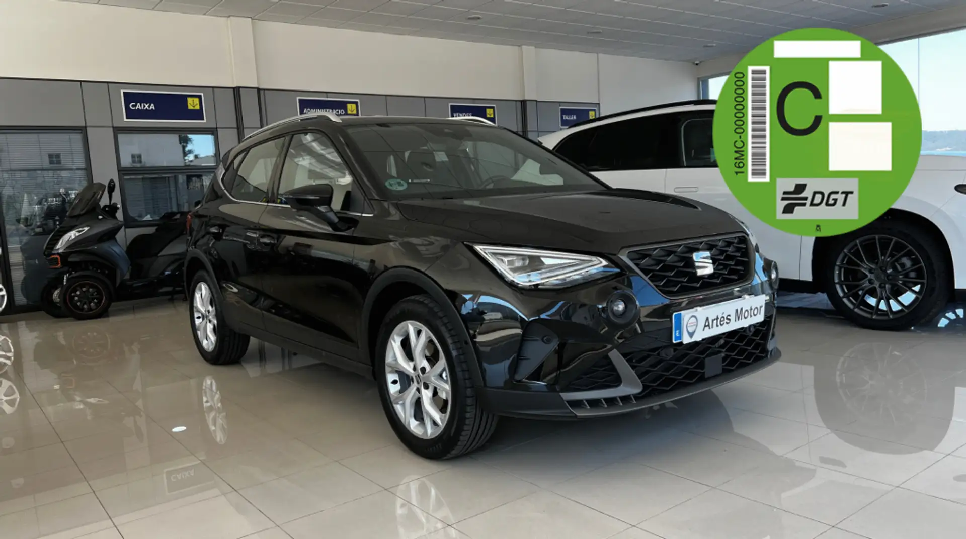 SEAT Arona 1.0 TSI S&S Xperience DSG7 XM 115 Negro - 1