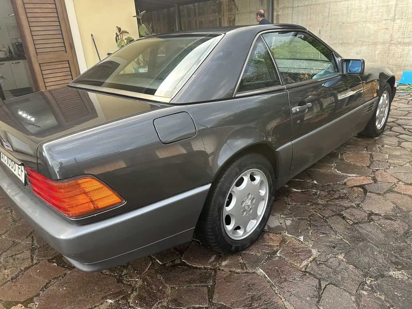 Mercedes-Benz SL 280 Roadster R129 + Hard top - 2