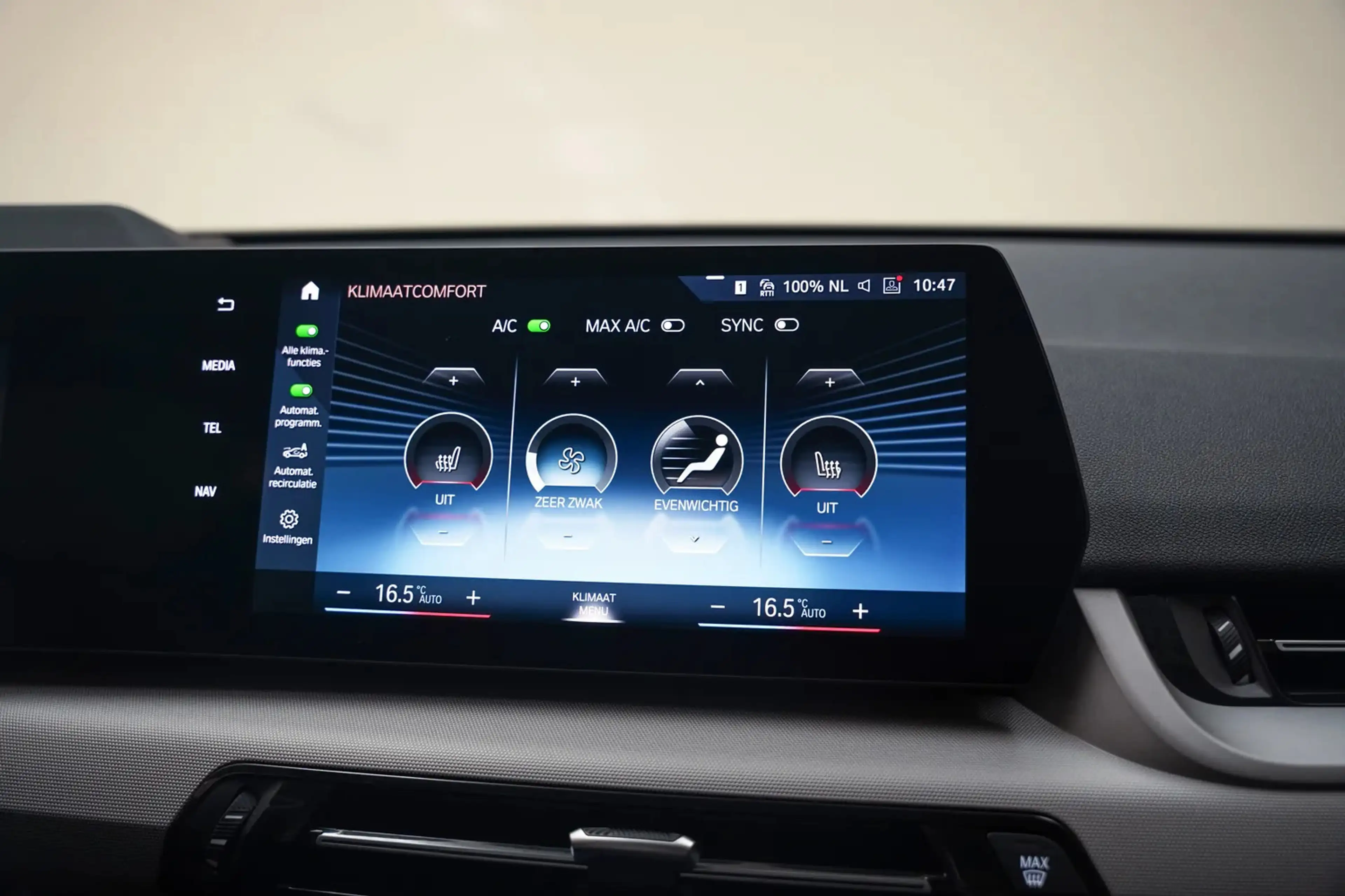 BMW iX1 xDrive30 67 kWh Executive Sport [ LED Navi HUD 360 — photo 8