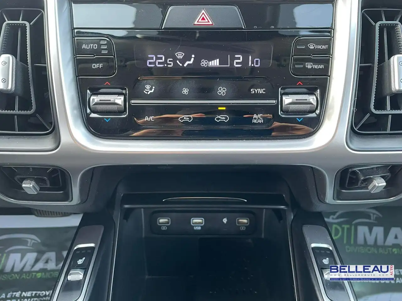 Kia Sorento снимка Kia Sorento