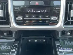 Kia Sorento снимка Kia Sorento