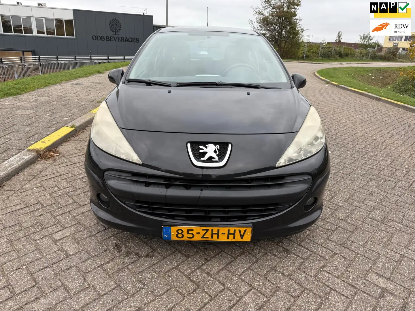 Peugeot 207 1.4 VTi Cool 'n Blue Zwart - 1