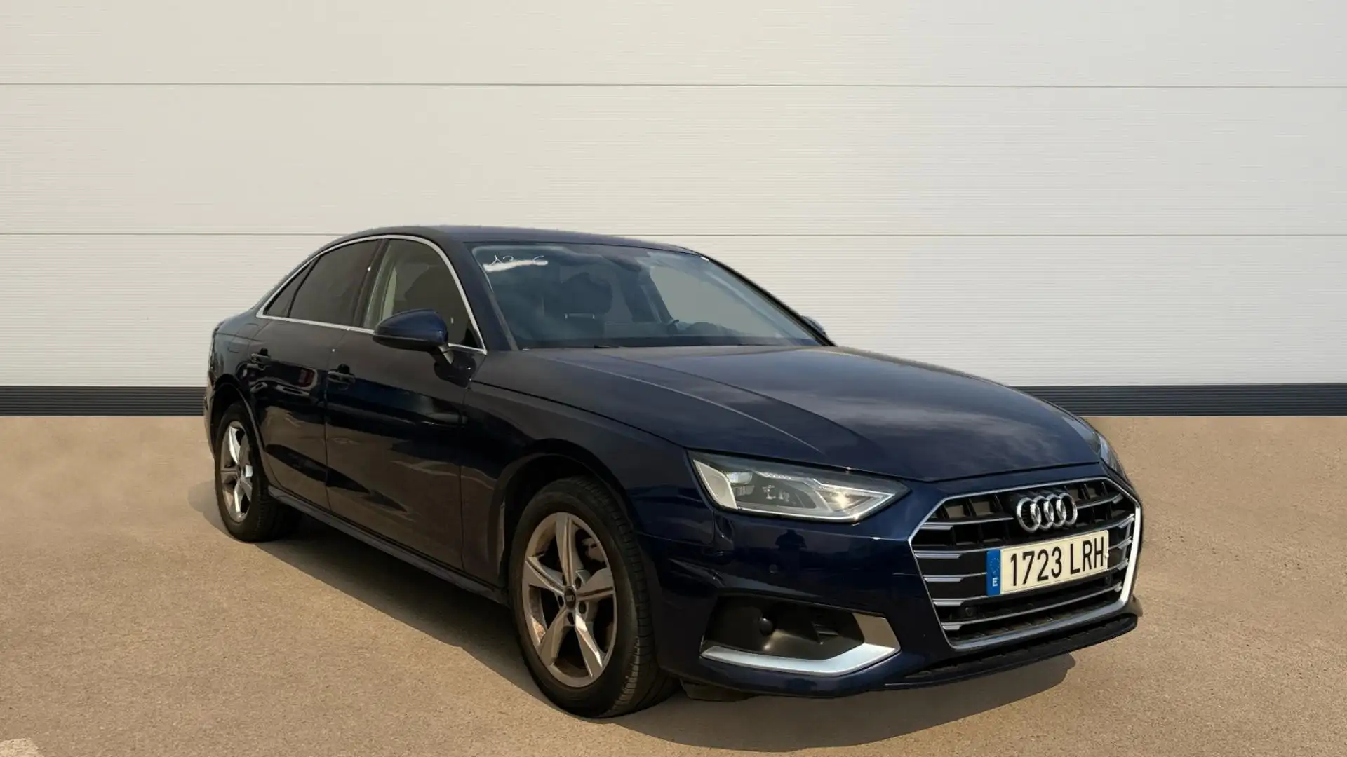 Audi A4 30 TDI Advanced S tronic 100kW - 1