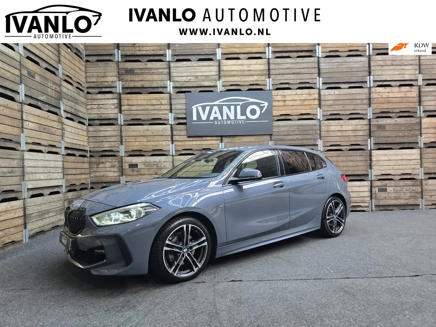 BMW 118 1-serie 118i High Executive Edition M Sport Leder Grigio - 1