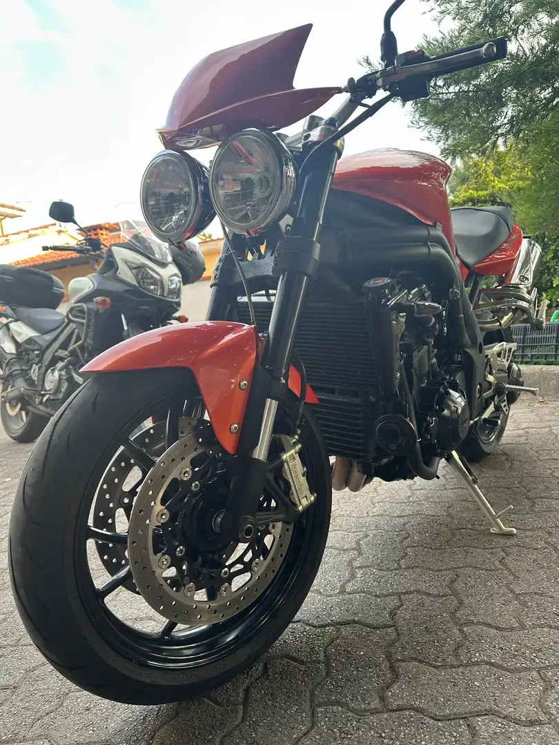 Triumph Speed Triple 1050 Arancione - 2