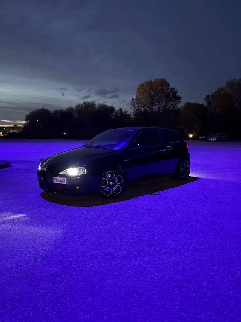 Alfa Romeo 147 3p 1.9 jtd mjt Q2 150cv - 1