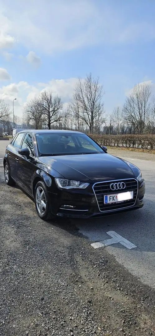 Audi A3 1.6 TDI Limousine Ambiente - 2