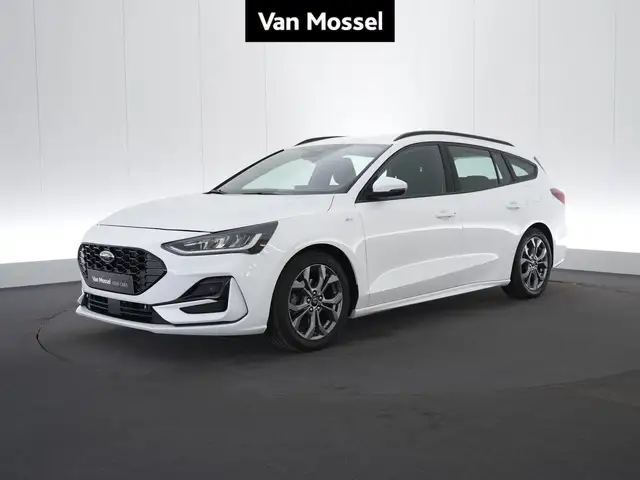 Ford Focus view 2