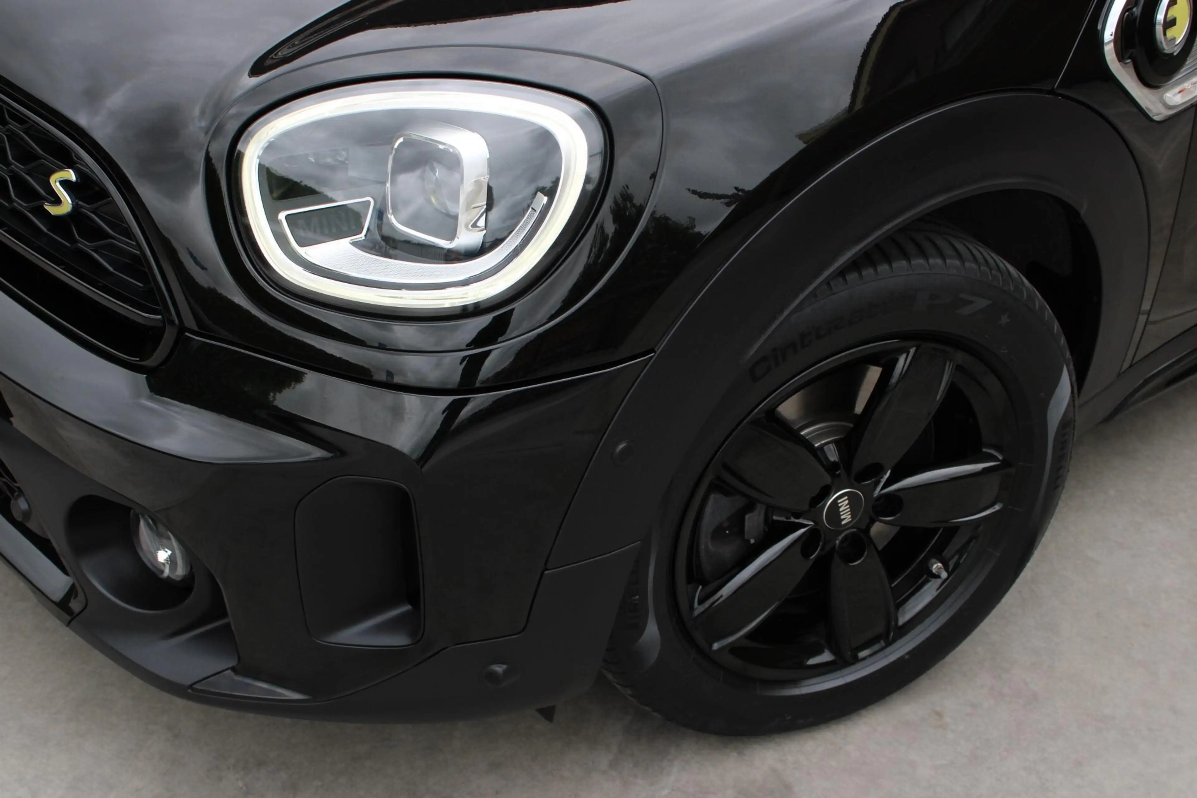 MINI Cooper SE Countryman 1.5 ALL4 MINI Yours PANO | LEDER — photo 12