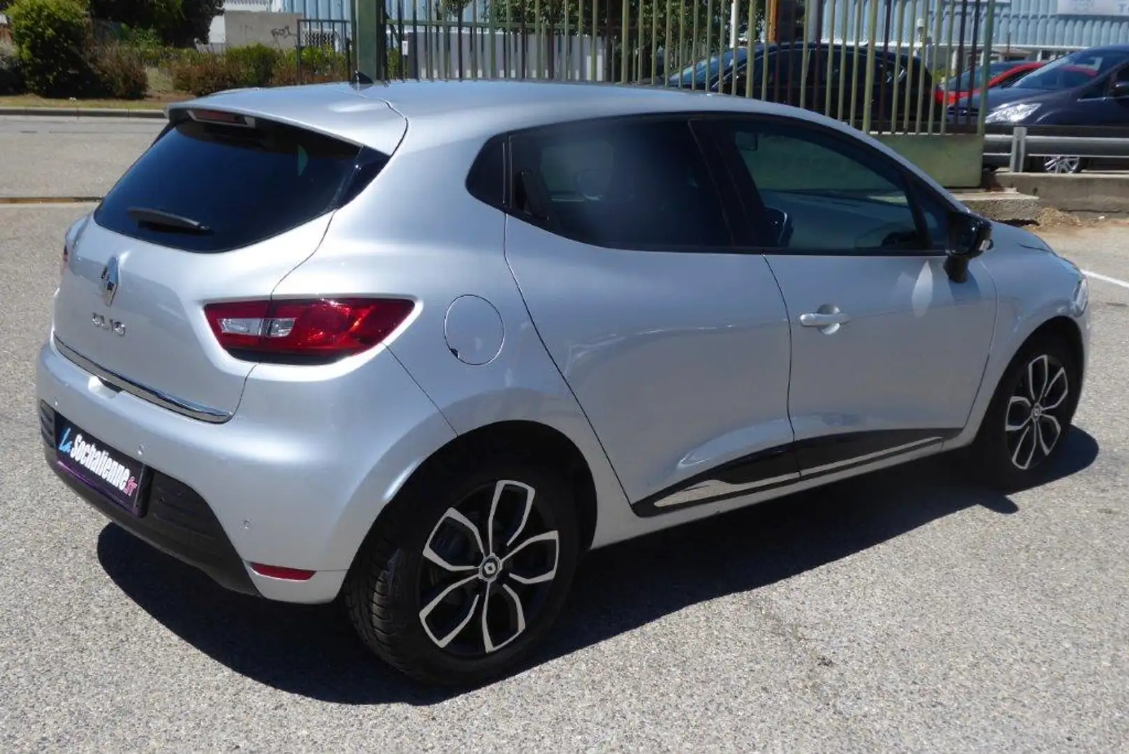 Renault Clio TCe 90 Limited Gris - 2