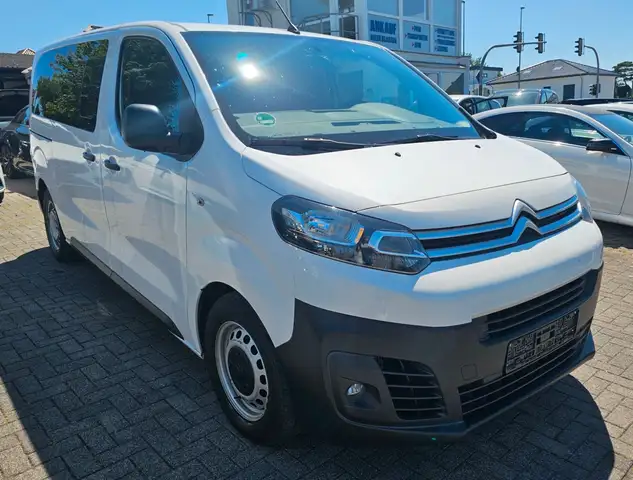 Citroen Jumpy Kombi M "9-SITZER"