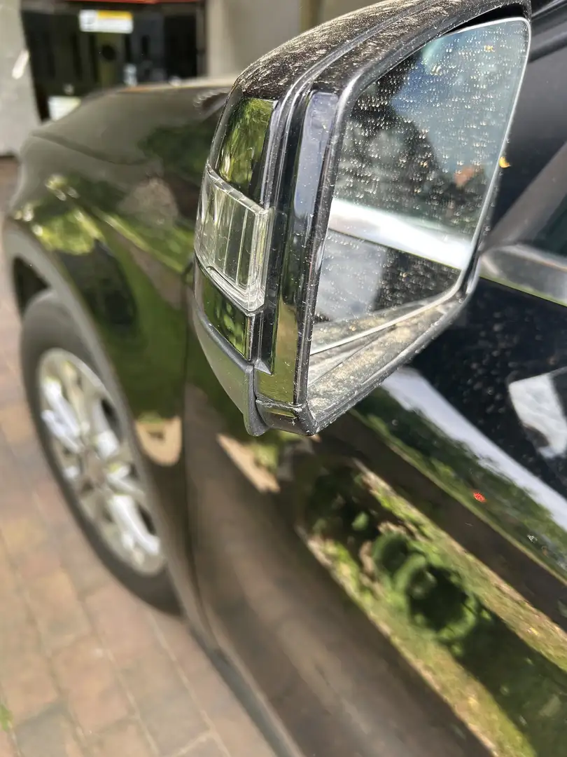 Mercedes-Benz GLA 200 d - 2