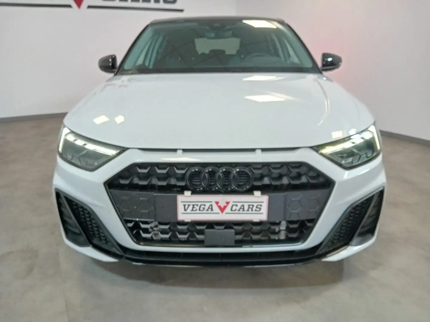 Audi A1 SPB 30 TFSI S line edition OFFERTA PROMO Bianco - 2