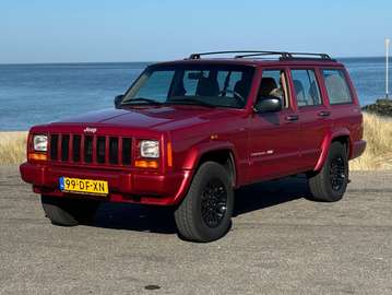 Cherokee 4.0i Classic