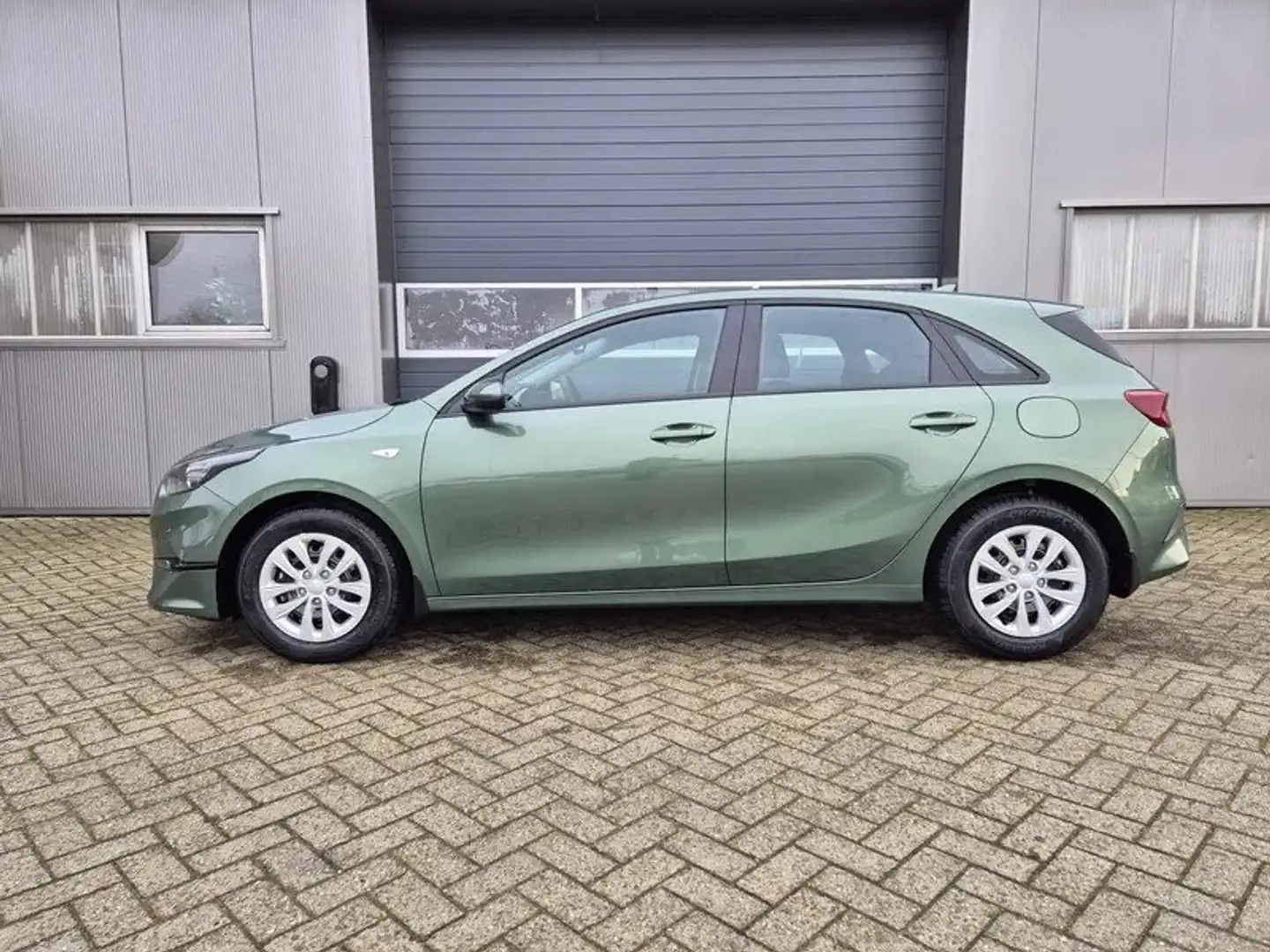 Kia Ceed / cee'd 1.5 T-GDI DCT7 Vision Verde - 2
