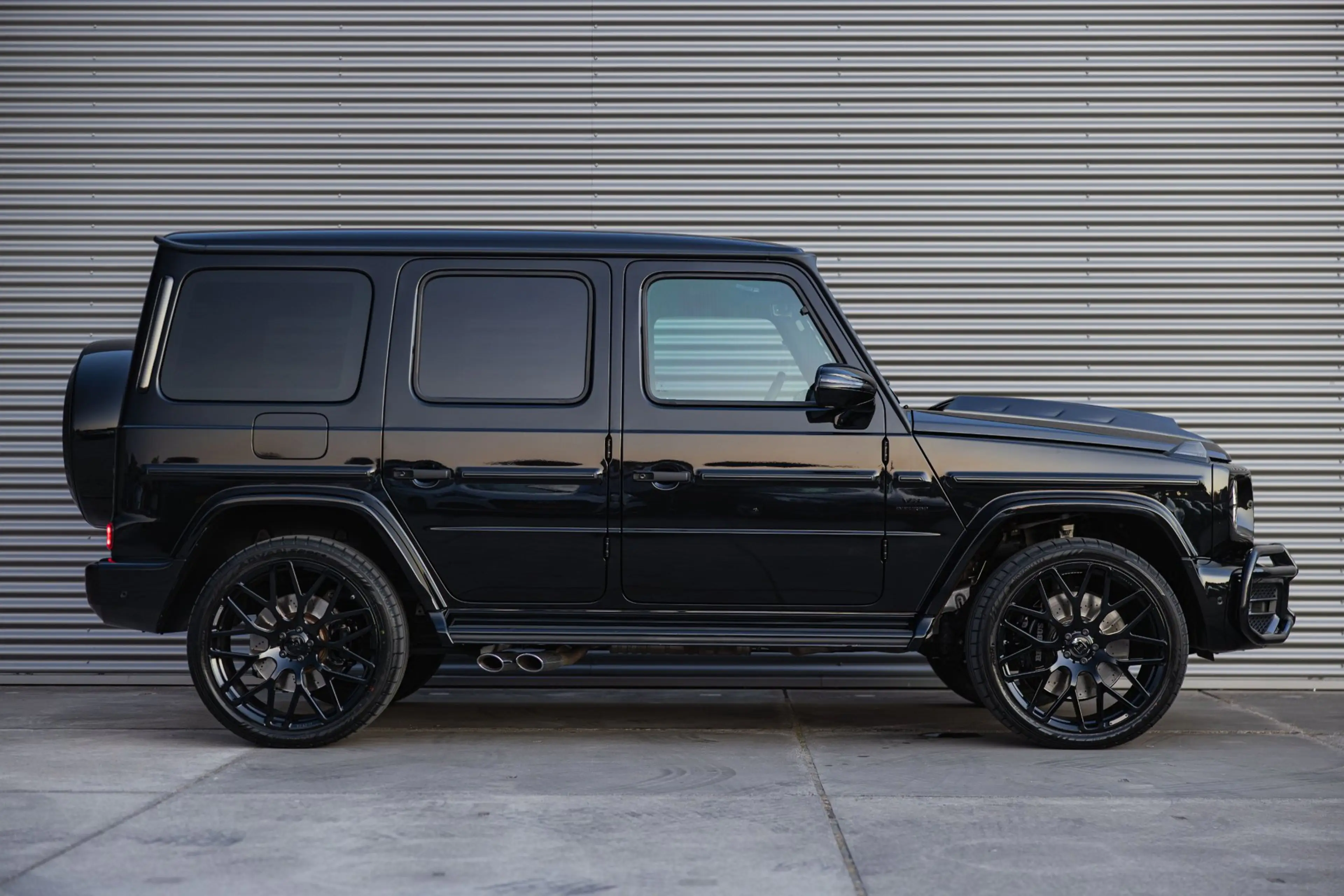 Mercedes-Benz G 63 AMG *Verlengde fabrieksgar.*Full black*Brabus velgen* — photo 6
