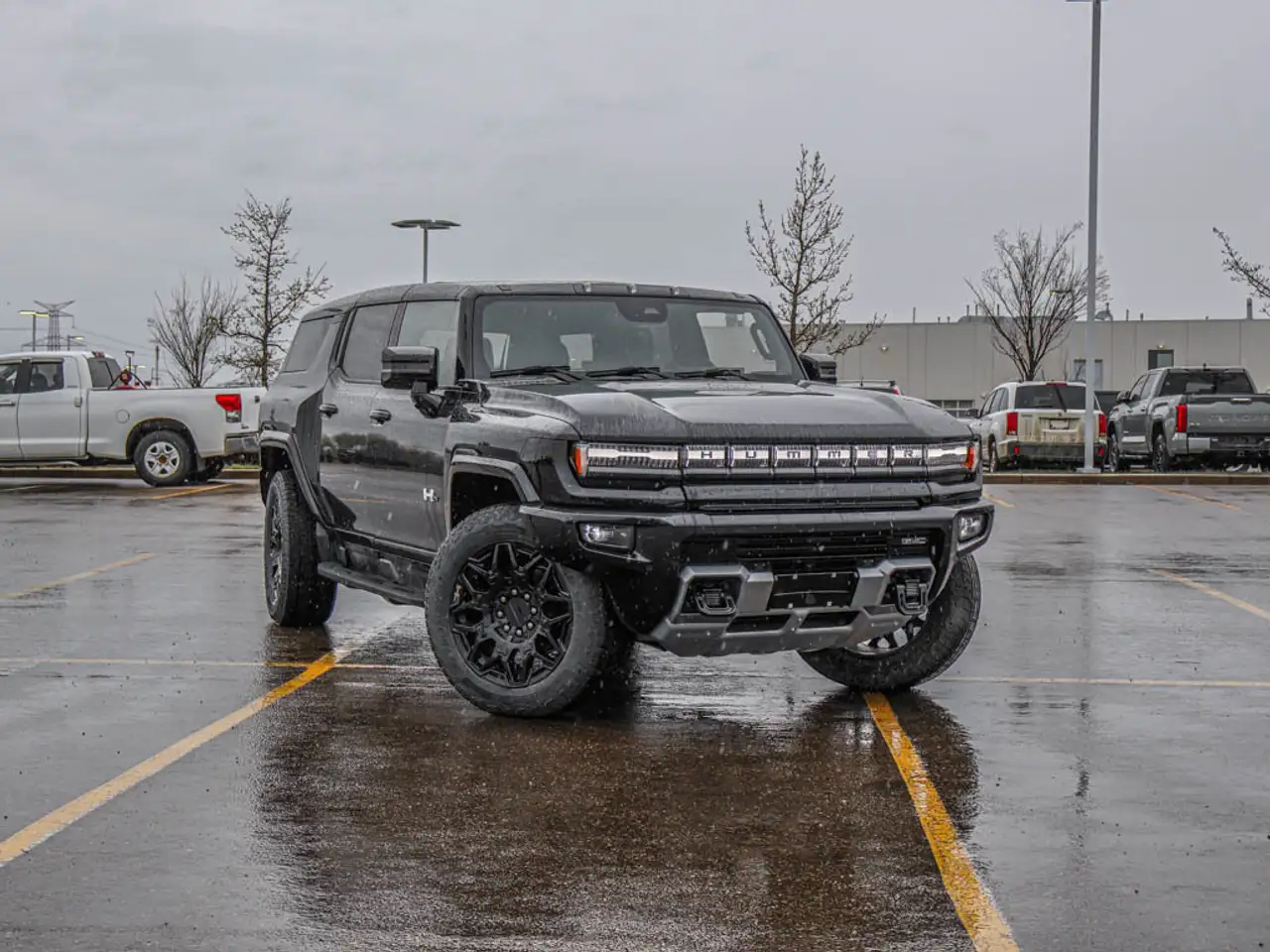 GMC HUMMER EV SUV снимка GMC HUMMER EV SUV