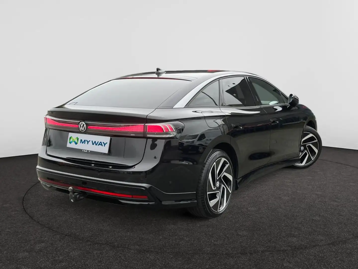 Volkswagen ID.7 Pro Business Premium 77 kWh (286 pk) /// Trekhaak /// 360° Camera /// Elektrische Kofferklep /// Zetel & Stuurverwarming  Noir - 2