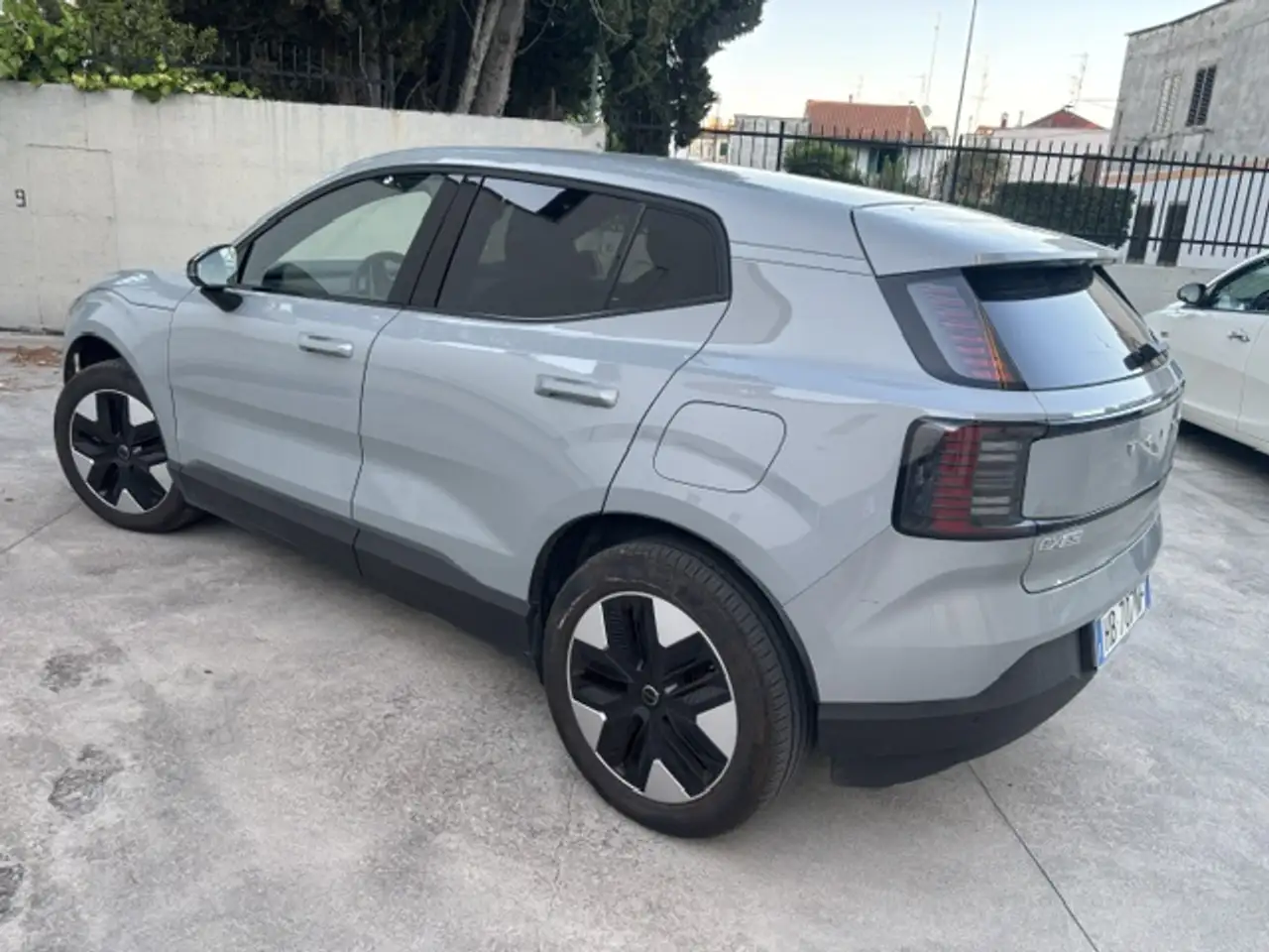 Volvo EX30