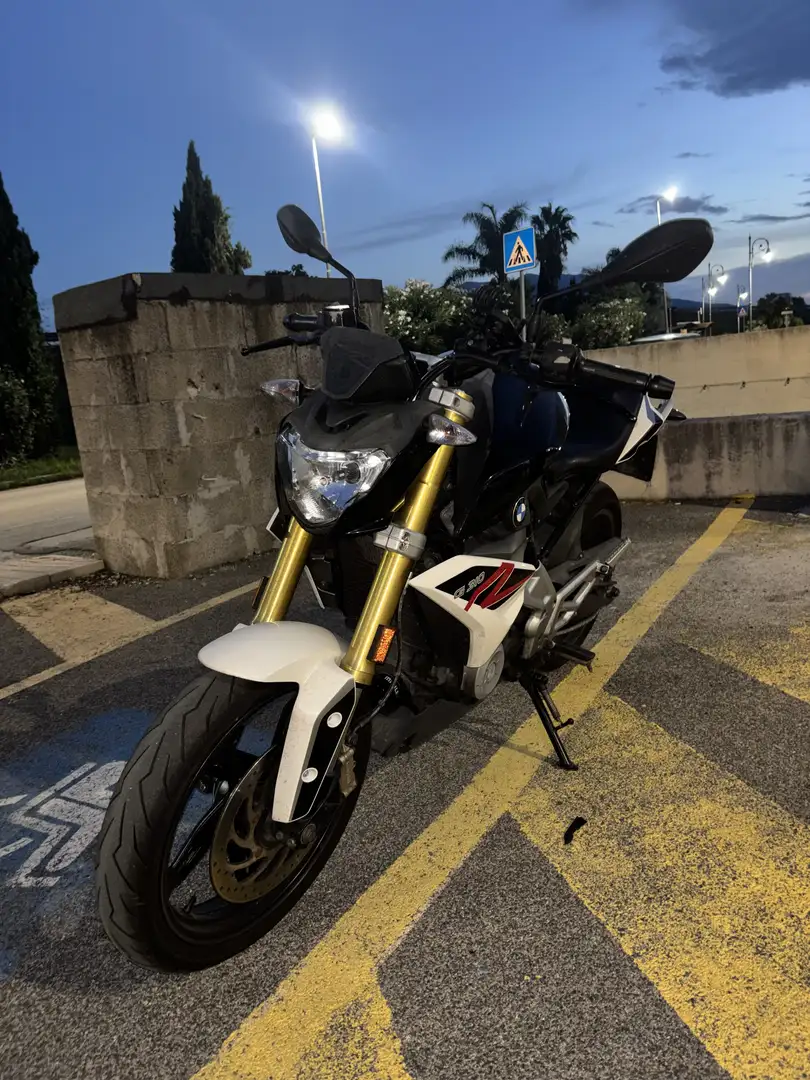 BMW G 310 R naked - 2