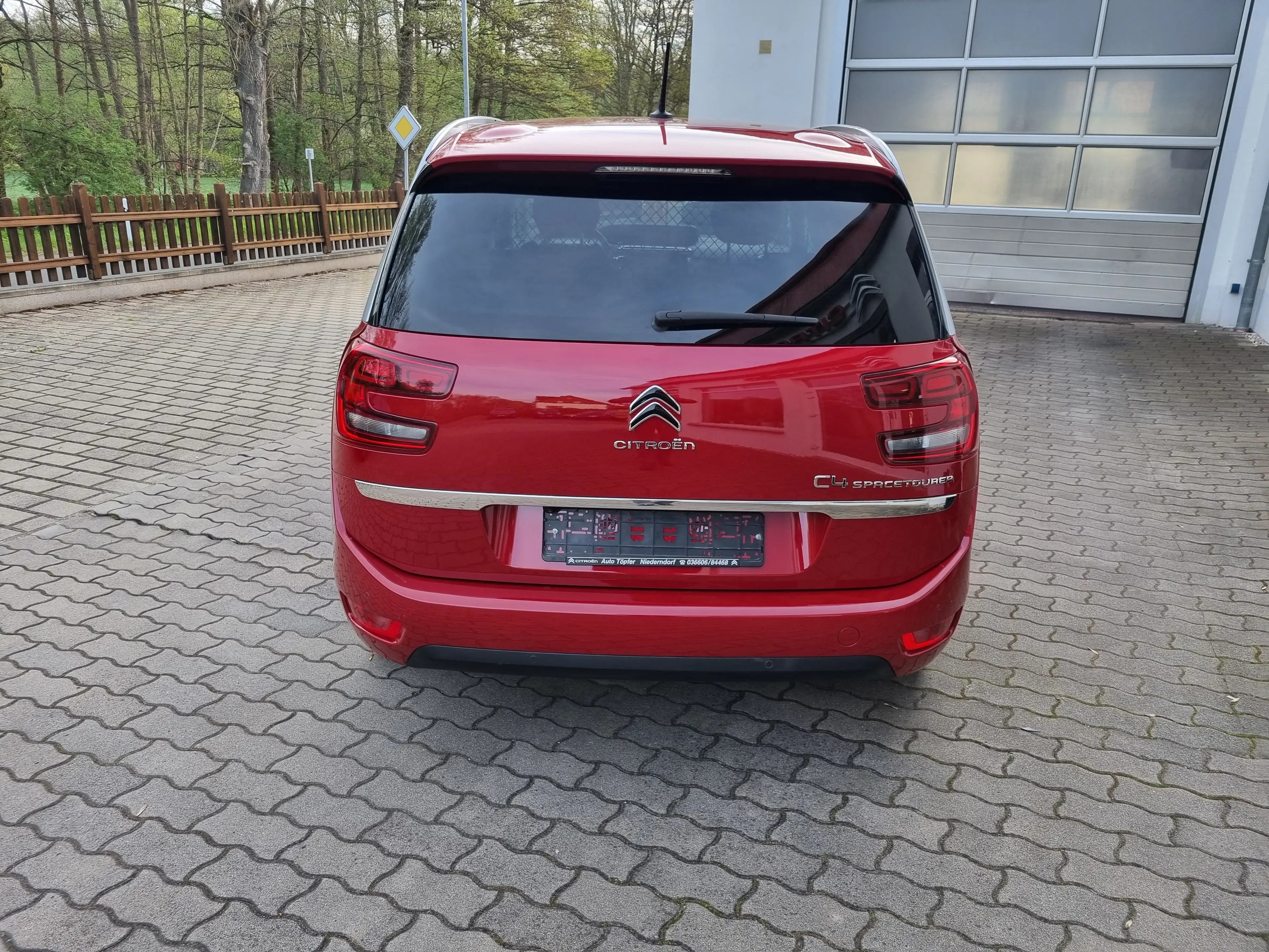 Citroen Grand C4 SpaceTourer Shine — photo 4