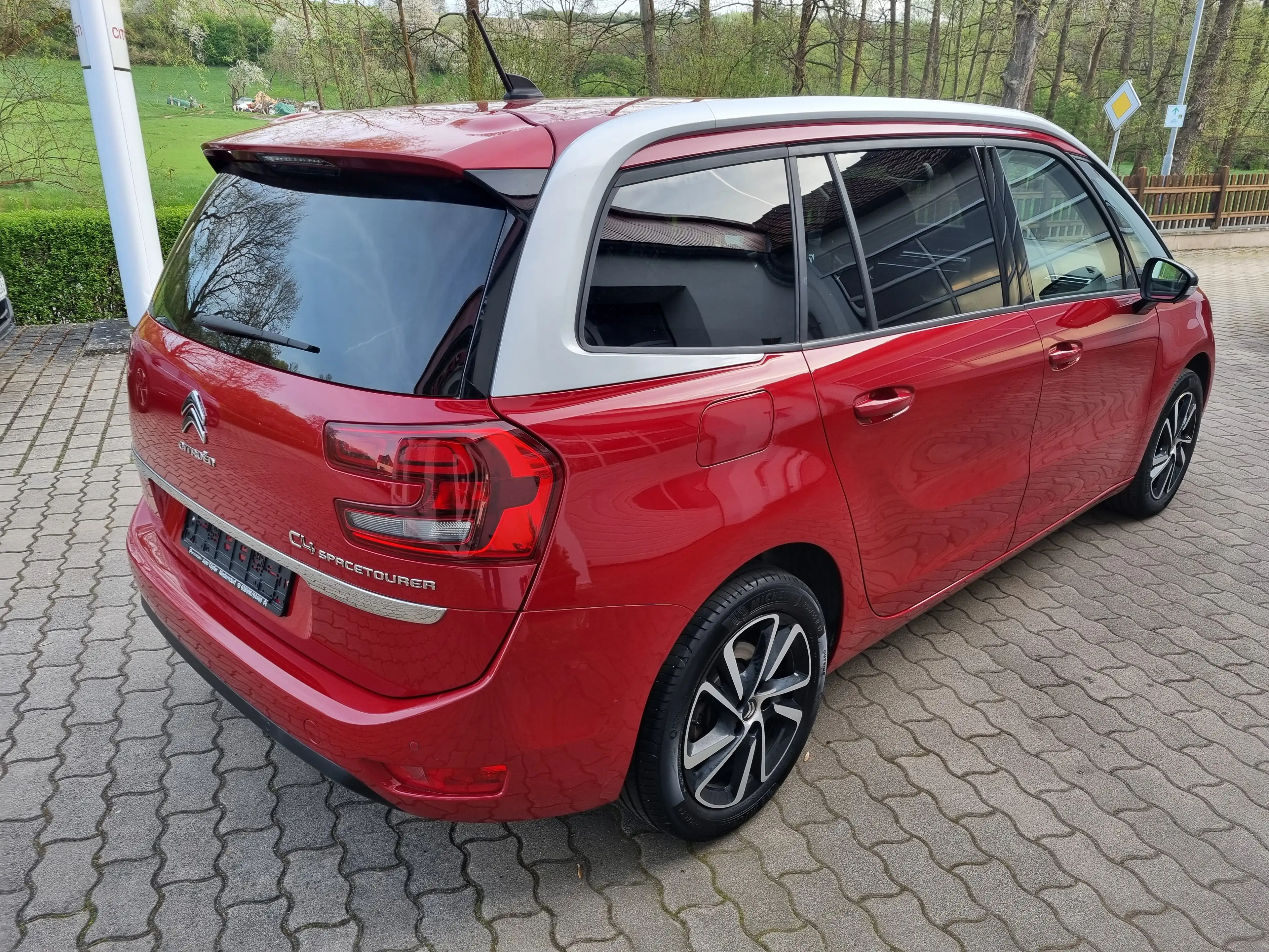 Citroen Grand C4 SpaceTourer Shine — photo 3