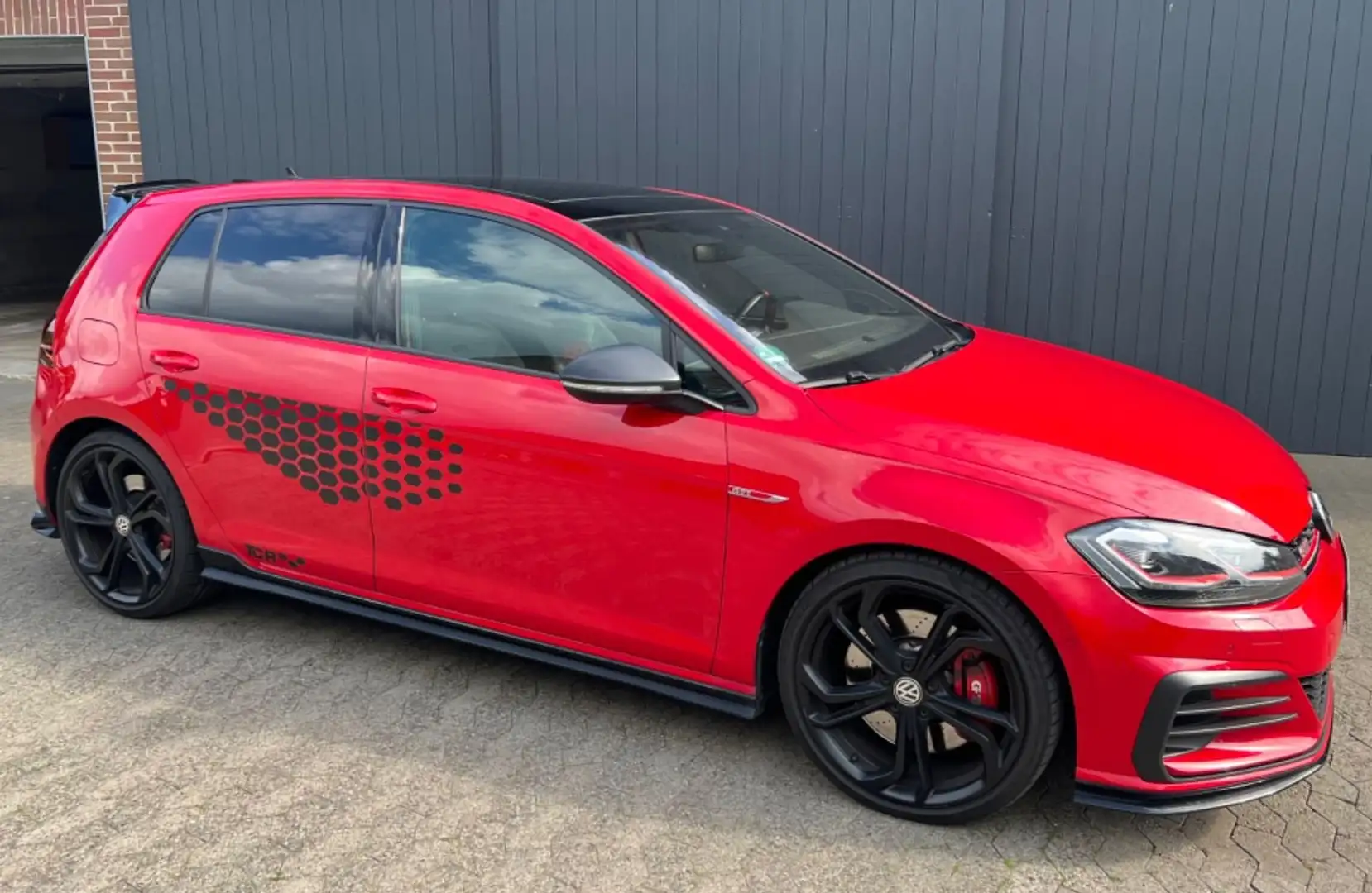 Volkswagen Golf GTI Golf GTI TCR 2.0 TSI OPF DSG Rot - 1