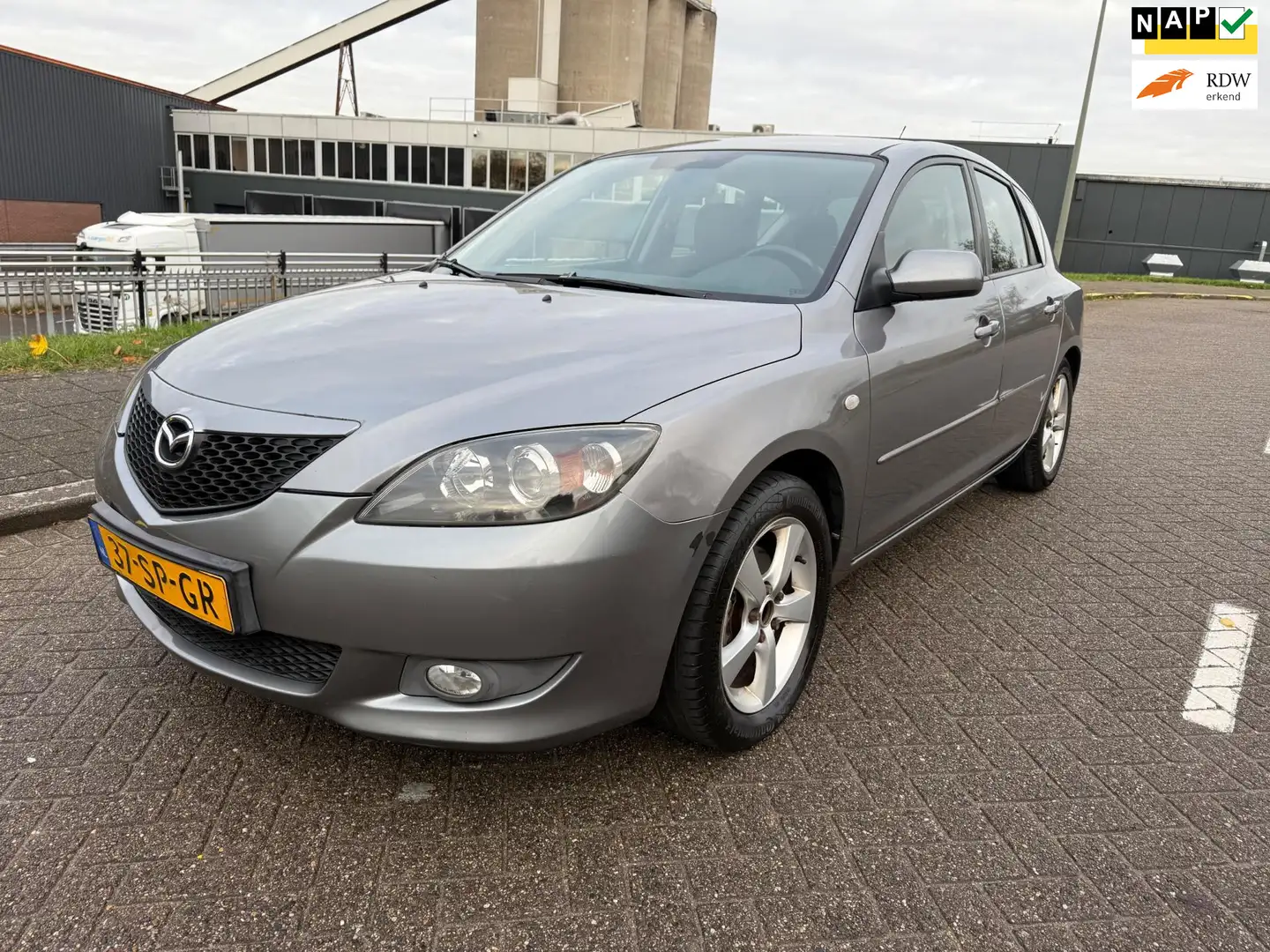Mazda 3 Sport 1.6 Touring_AUTOMAAT_NETTE AUTO Gris - 1