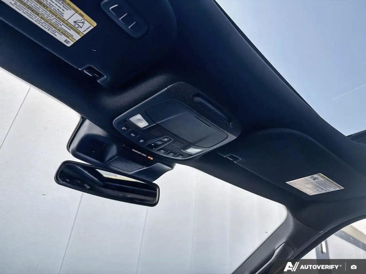 Ford Expedition снимка Ford Expedition