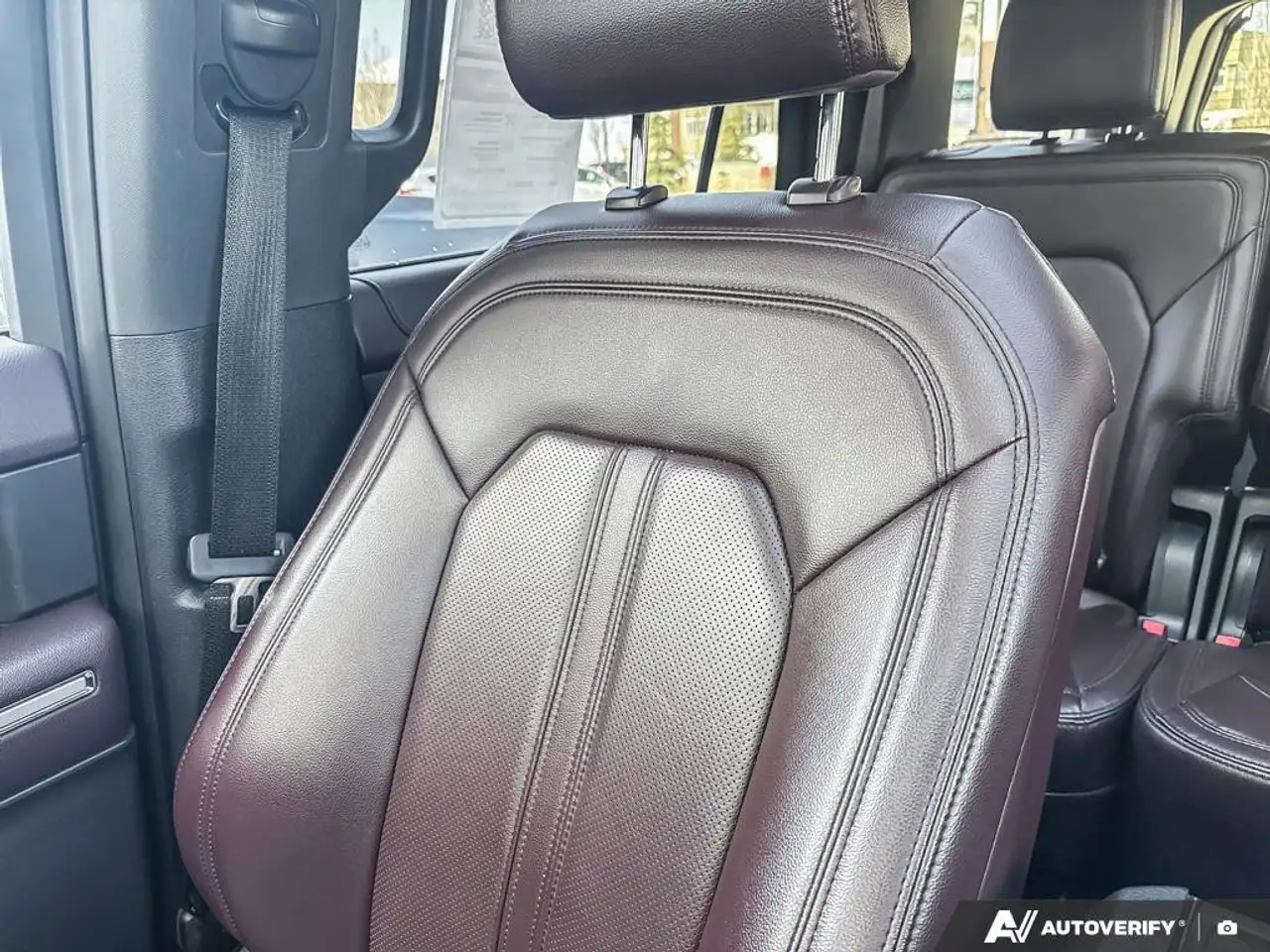 Ford Expedition снимка Ford Expedition
