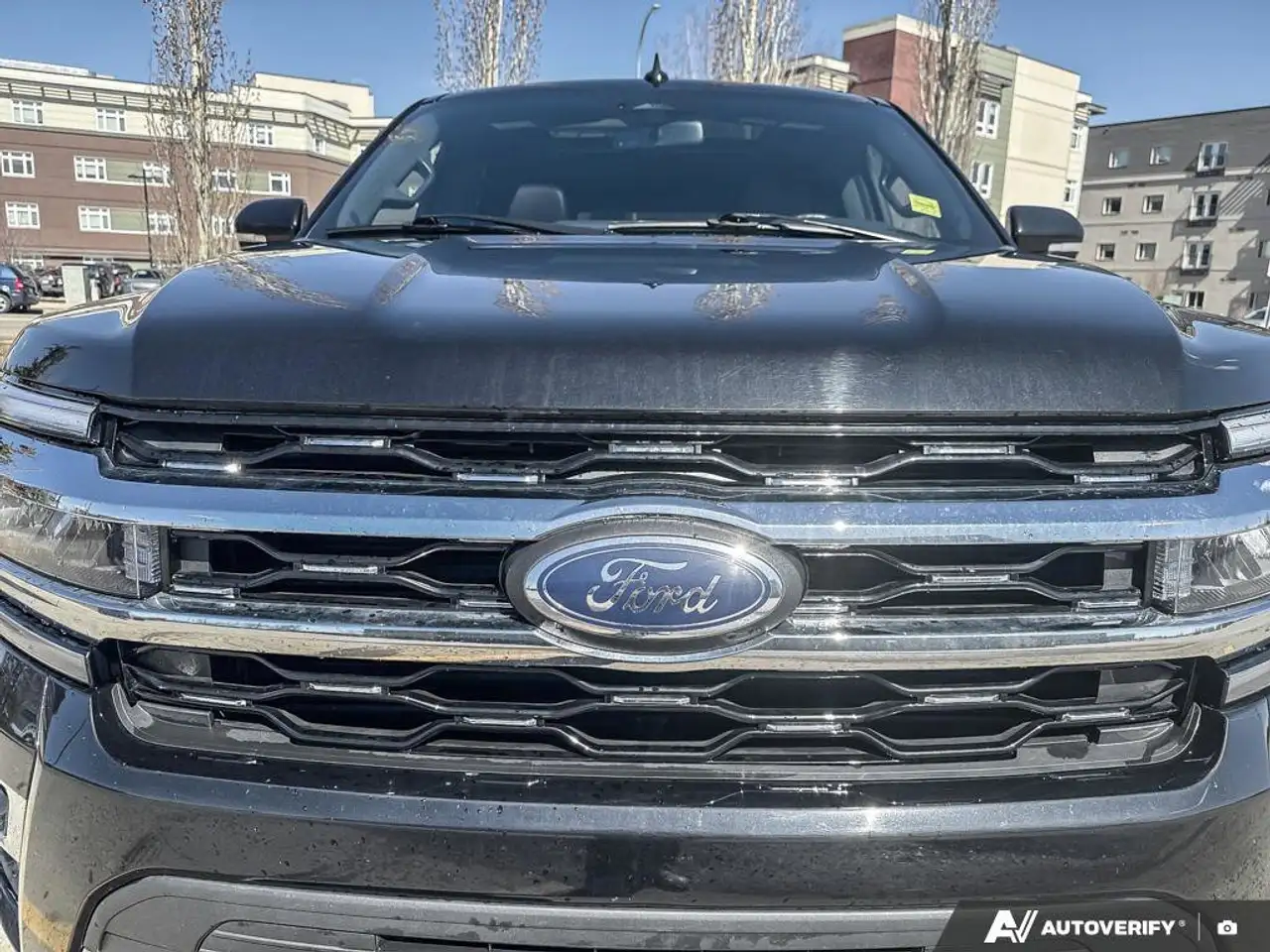 Ford Expedition снимка Ford Expedition