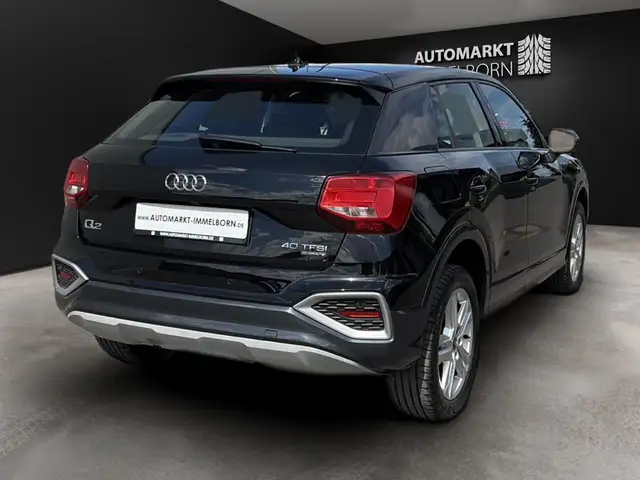 Audi Q2 view 11