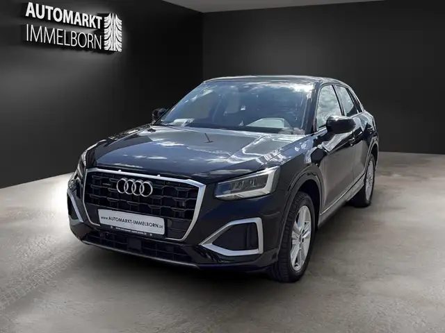 Audi Q2 view 3