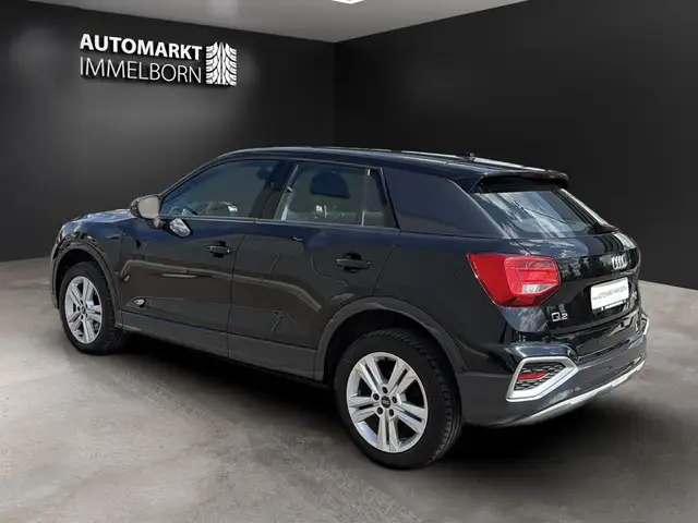 Audi Q2 view 5