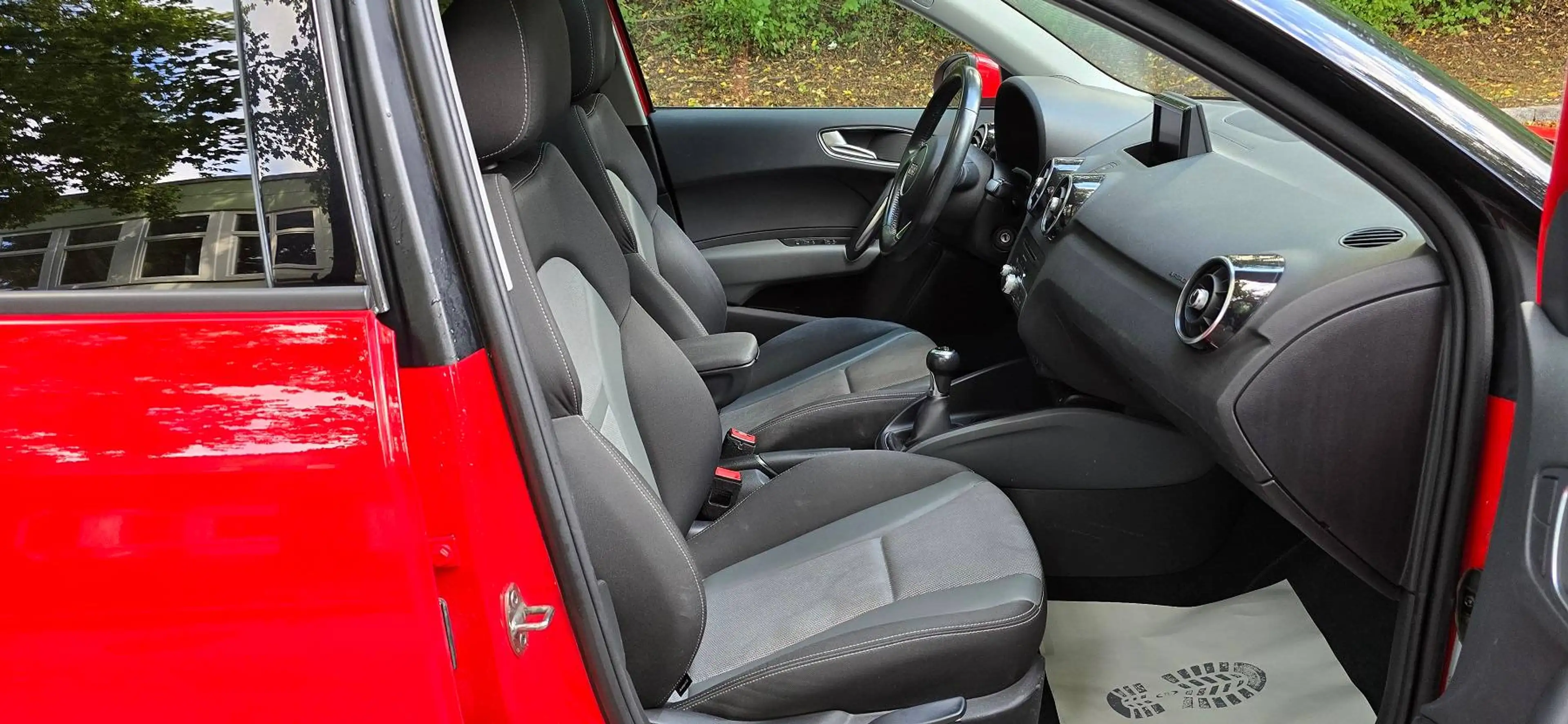 Audi A1 A1 Sportback 1.0 TFSI Sport Sportback*Navi*eGSD*SHZ*PDC* — photo 10