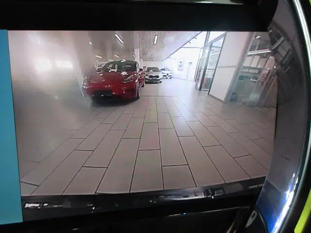 Mini Cooper Cooper view 14