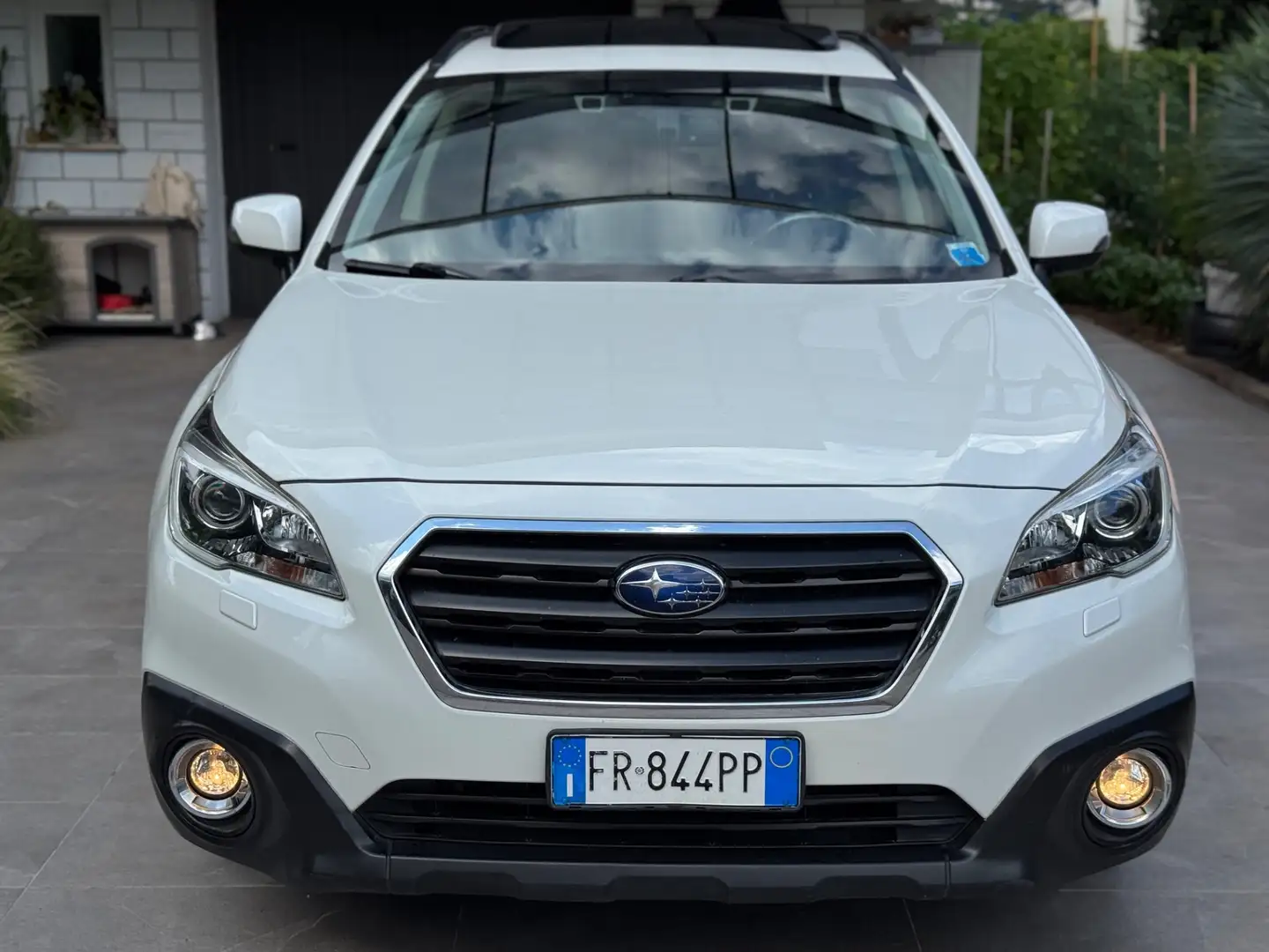 Subaru OUTBACK Outback 2.0d Lineartronic Unlimited Bianco - 1