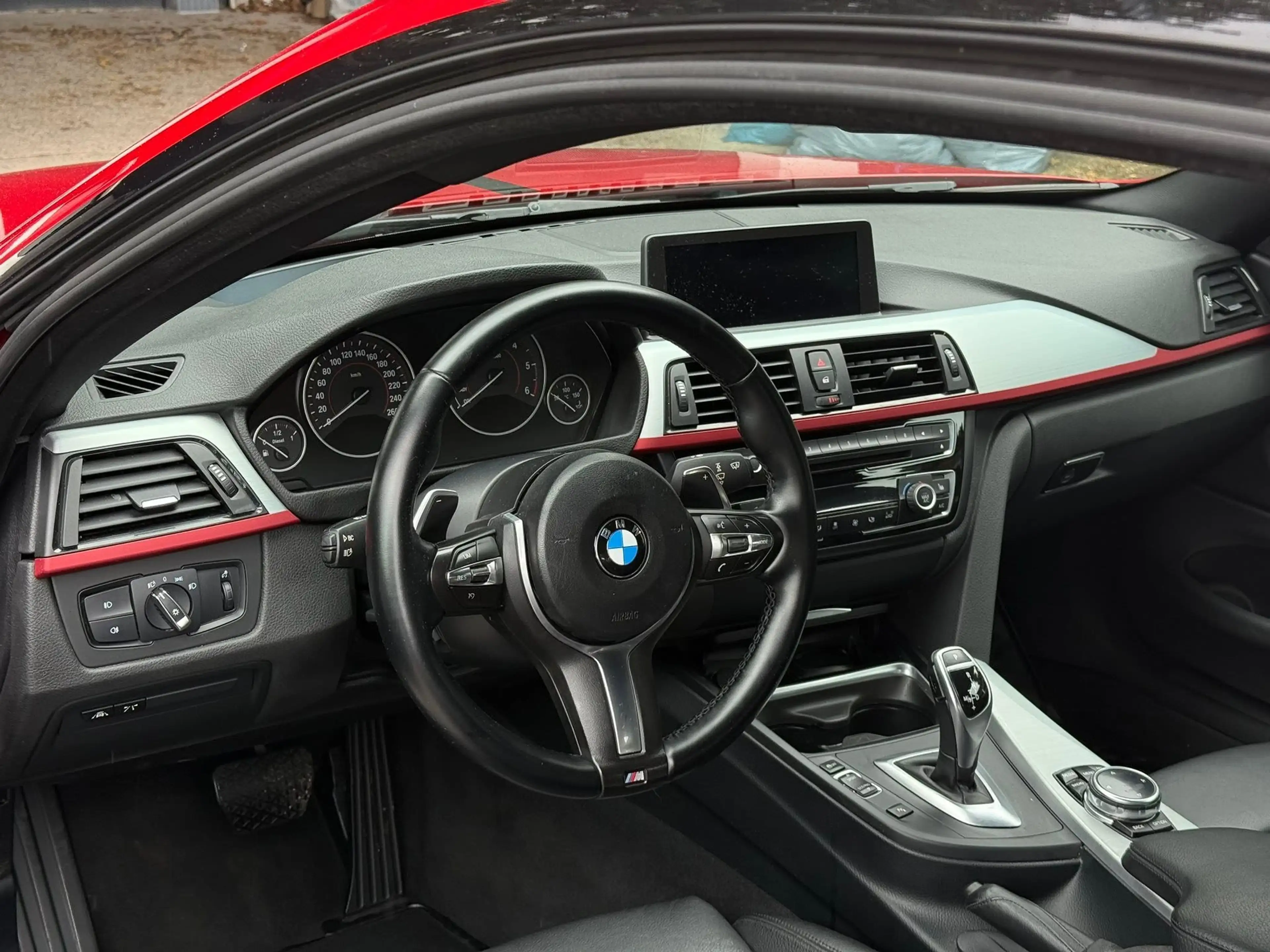 BMW 430 430 d Coupe Aut. M Redblack Heckantrieb — photo 14