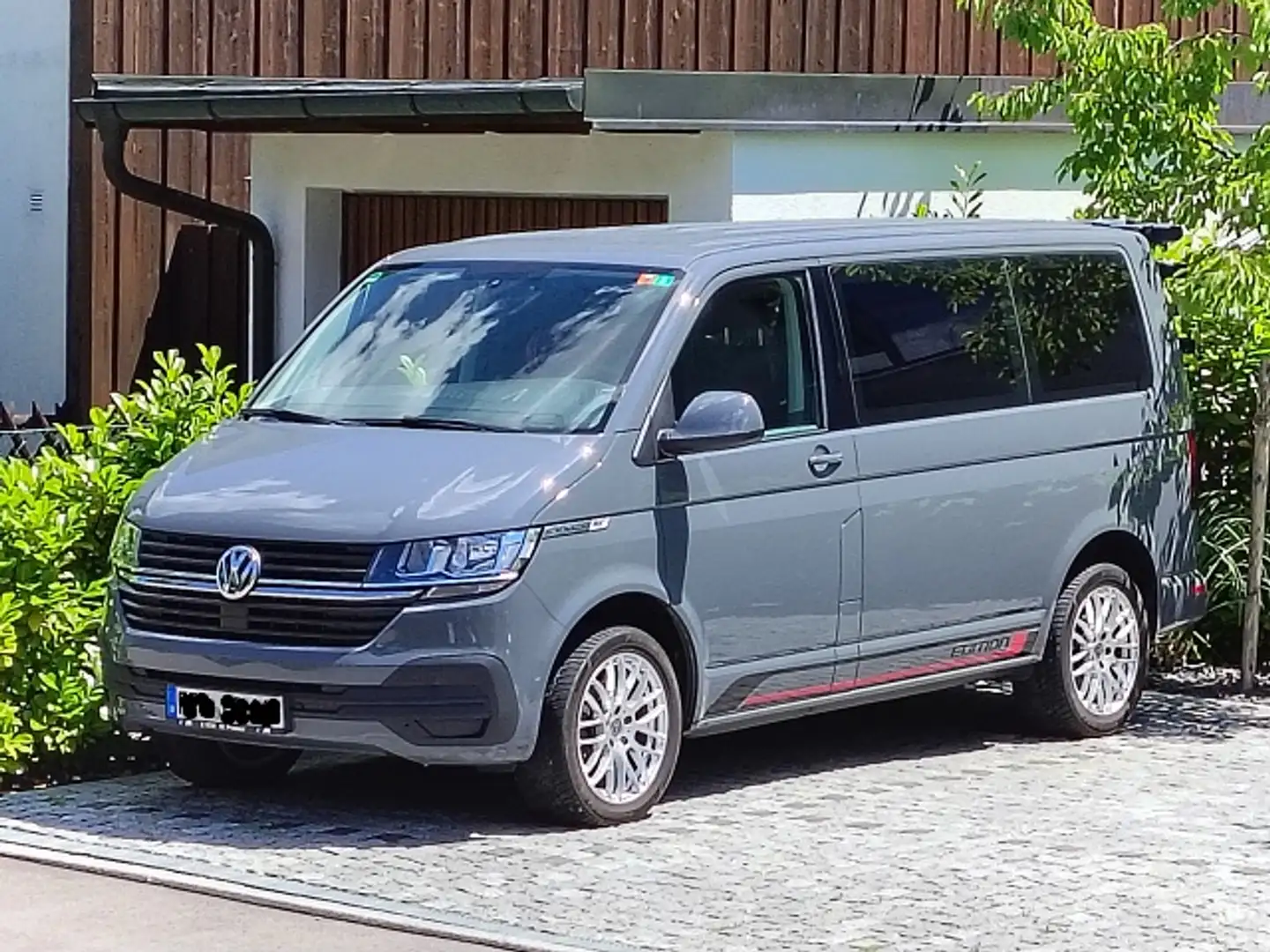 Volkswagen T6.1 Caravelle Caravelle T6.1 Grau - 1