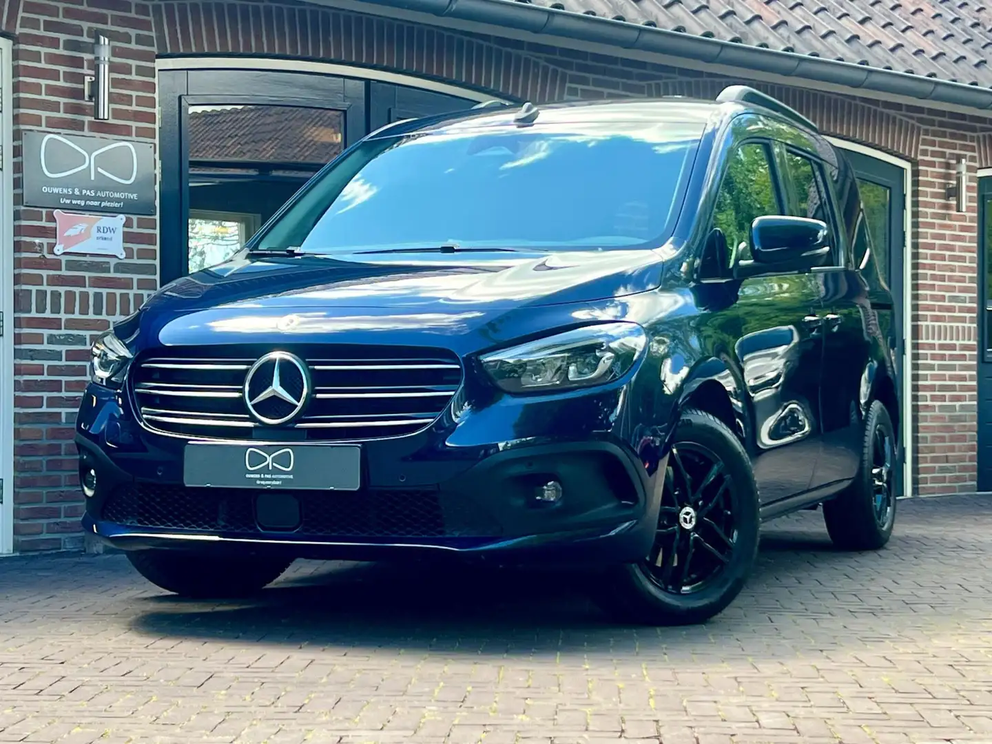 Mercedes-Benz T-Class 180 | AUTOMAAT | FULL LED | CAMERA | NAVIGATIE | T Bleu - 1