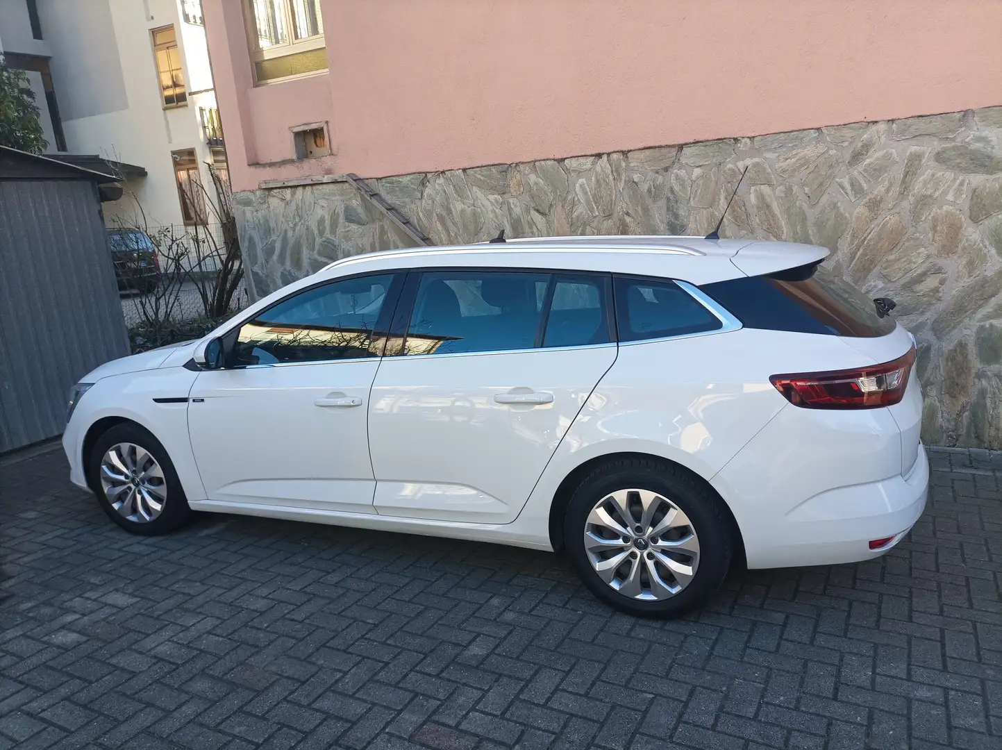 Renault Megane Megane IV 2016 Sporter  1.5 dci energy Duel 110cv Bianco - 2
