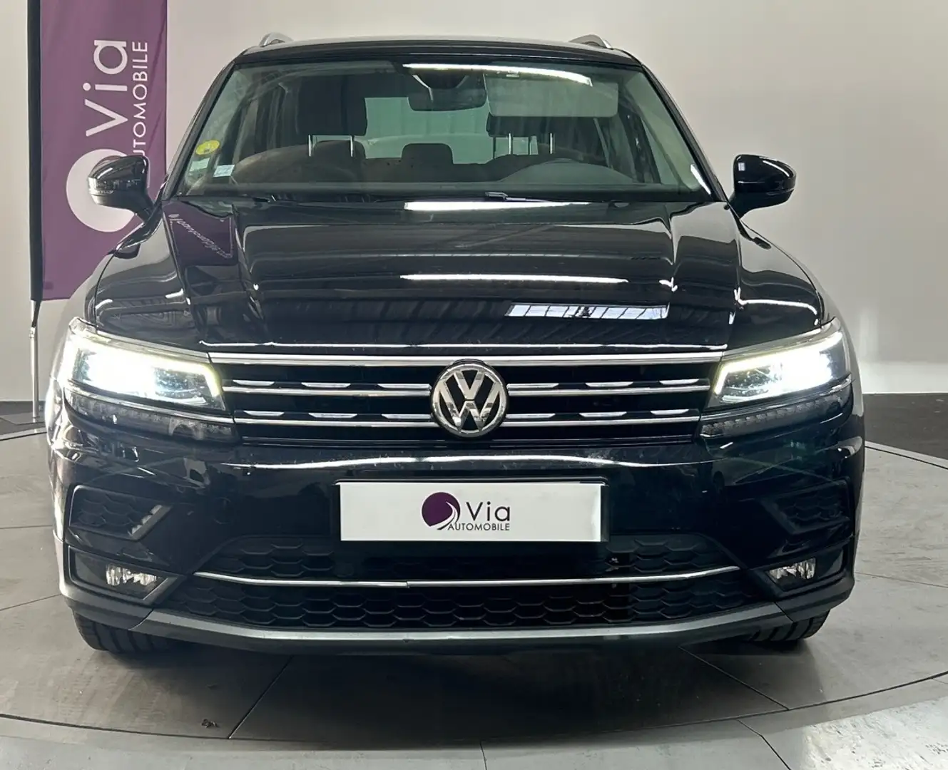 Volkswagen Tiguan 2.0 TDI 150 DSG7 Match Zwart - 2