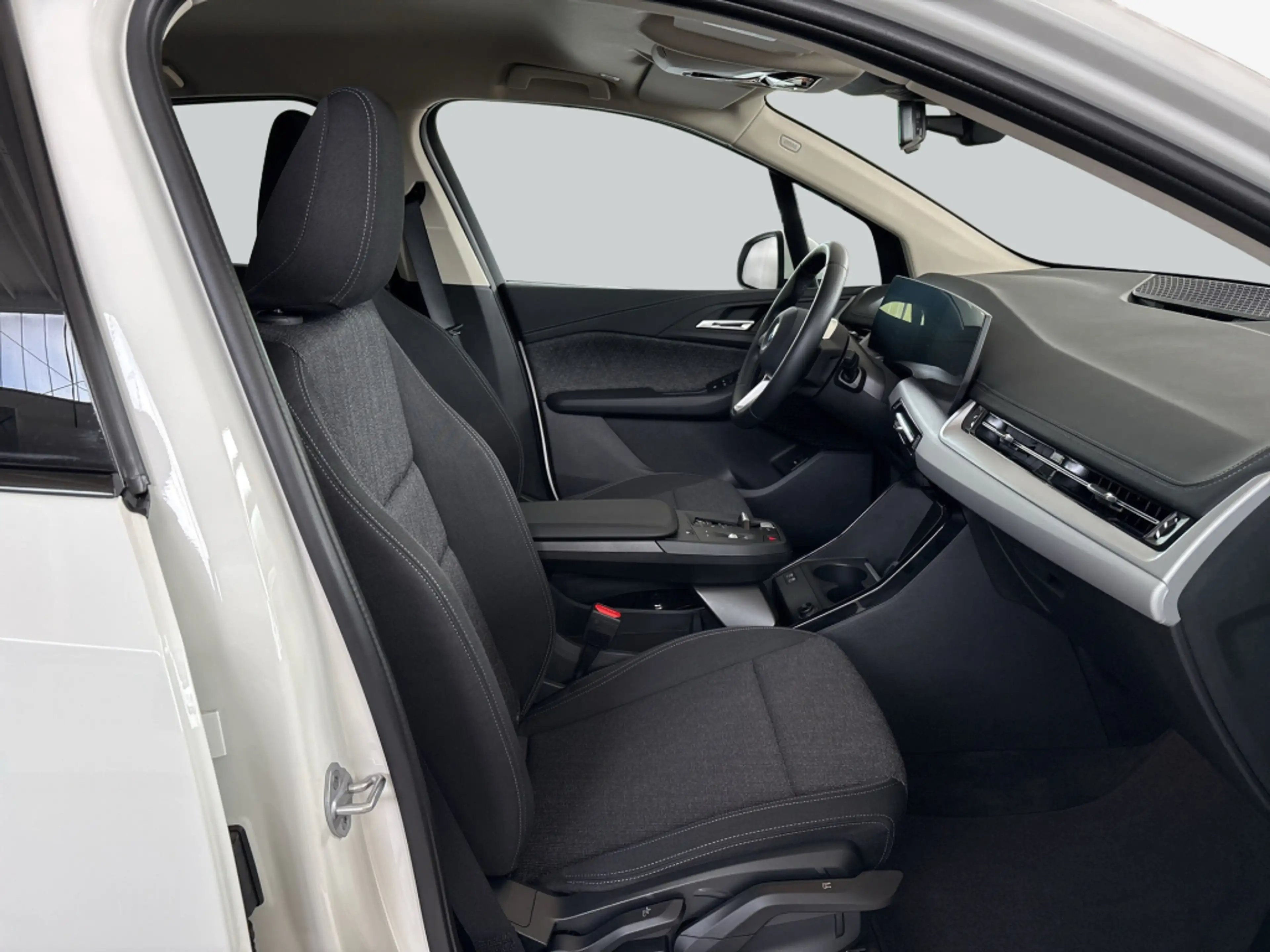 BMW 220 220d Active Tourer Aut. LED* AHK* — photo 13