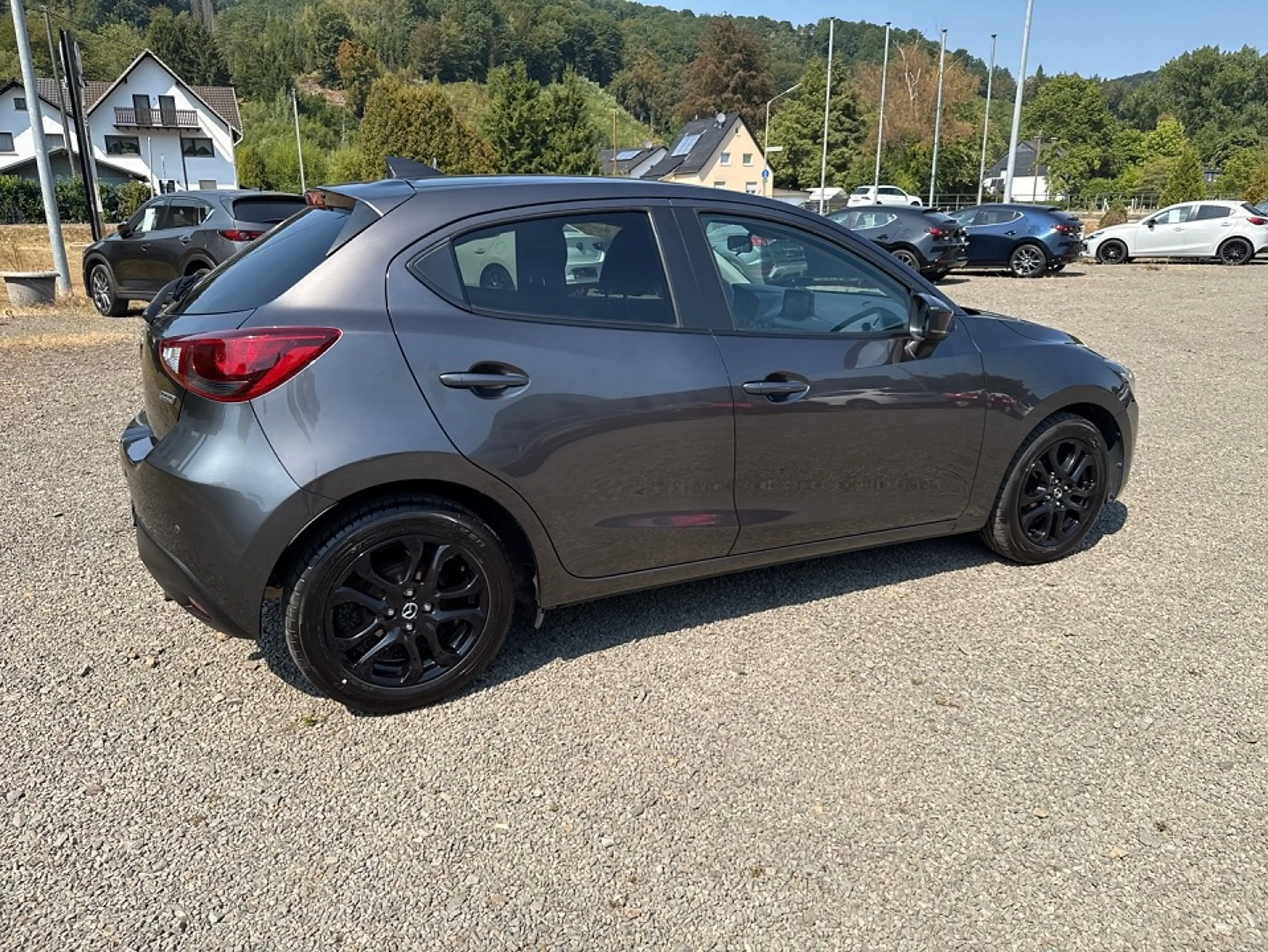Mazda 2 SKYACTIV-G 90 66 kW (90 PS) Kizoku Navi — photo 4
