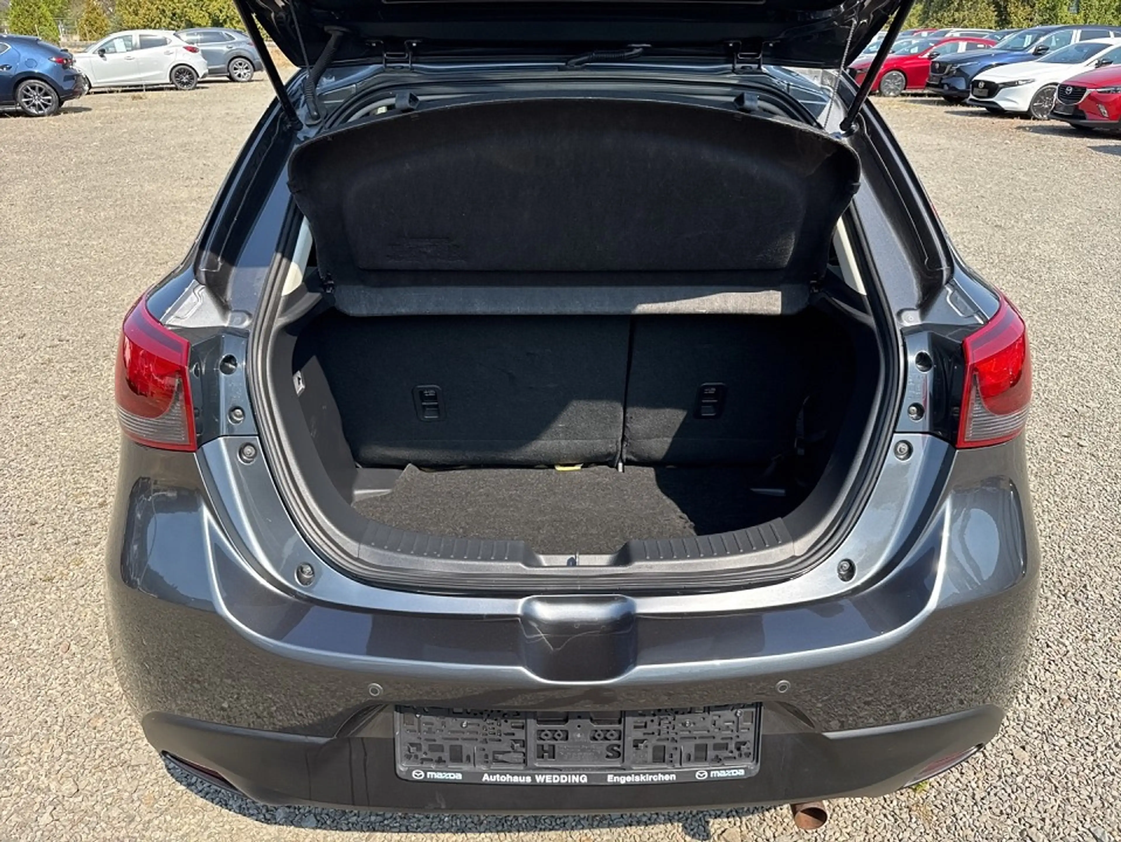 Mazda 2 SKYACTIV-G 90 66 kW (90 PS) Kizoku Navi — photo 8